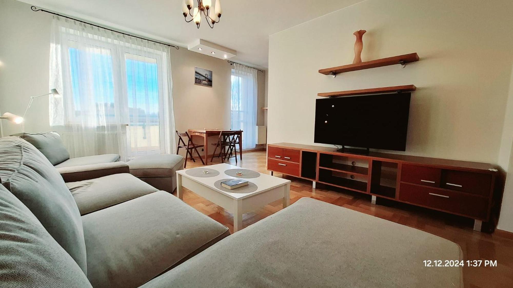 Metro Natolin Apartment Warsaw