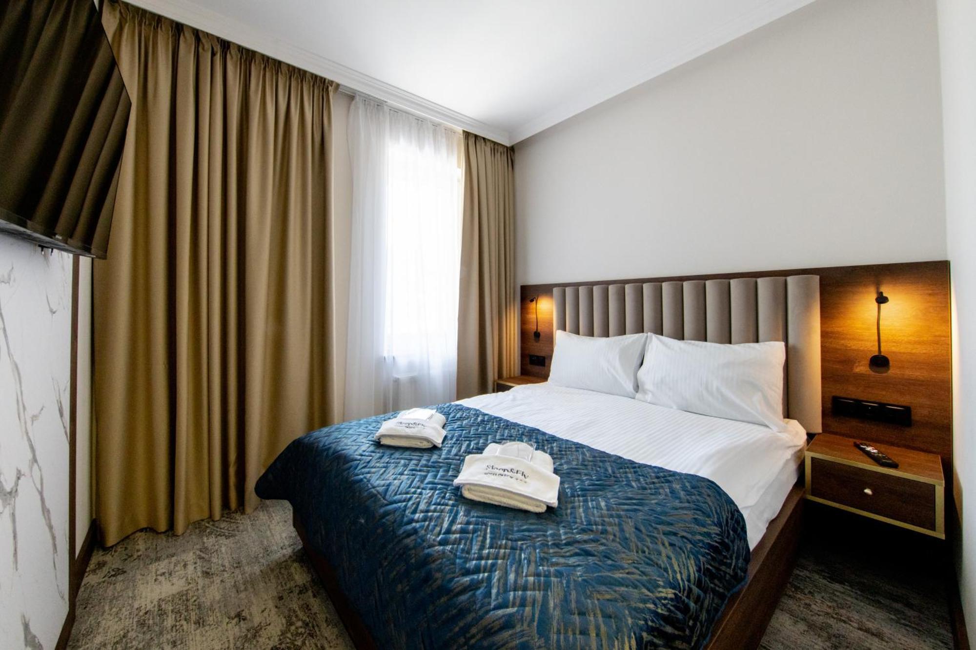 Sleep&fly Okecie Airport Bed & Breakfast *