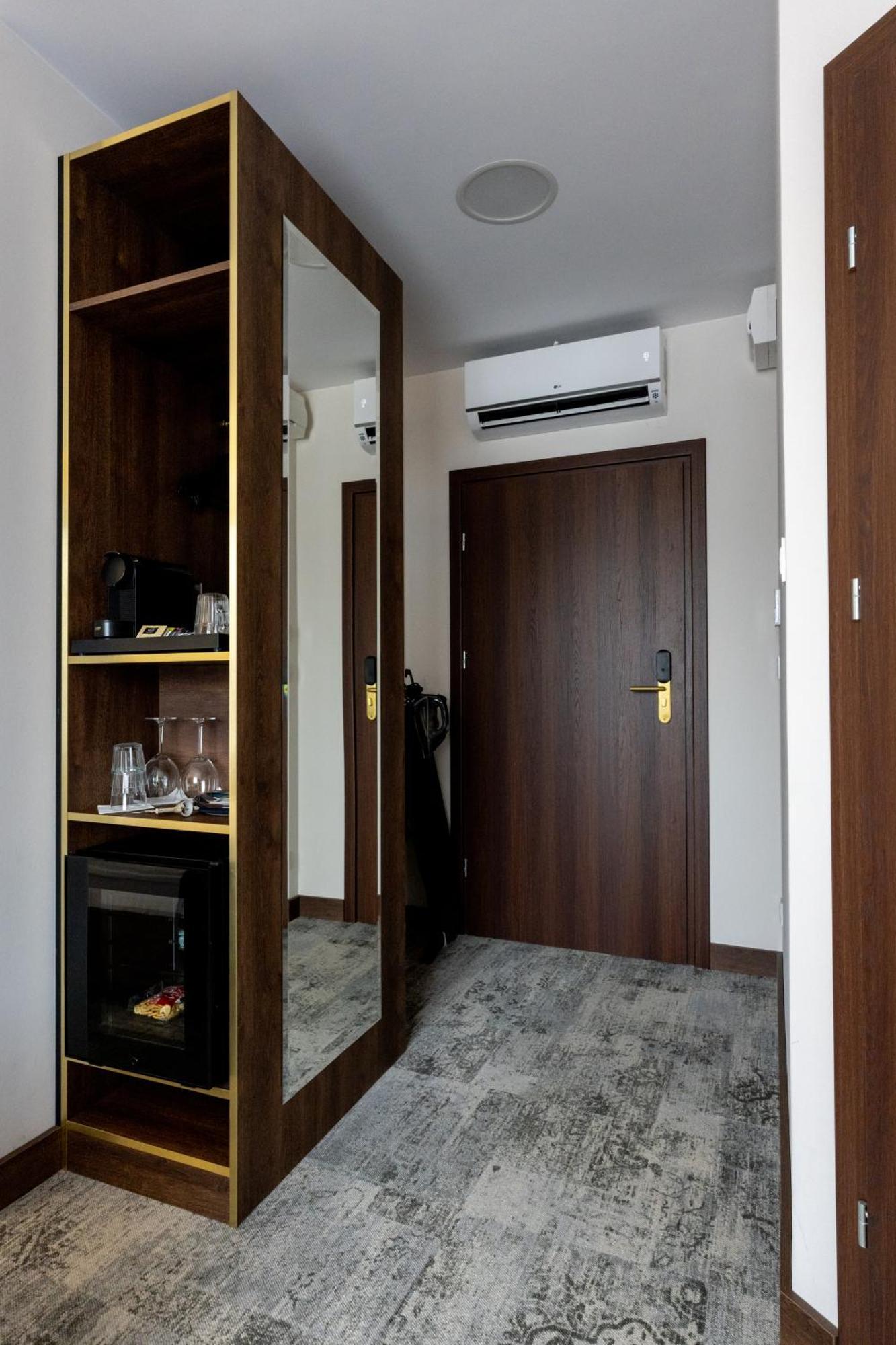 Bed & Breakfast Sleep&fly Okecie Airport