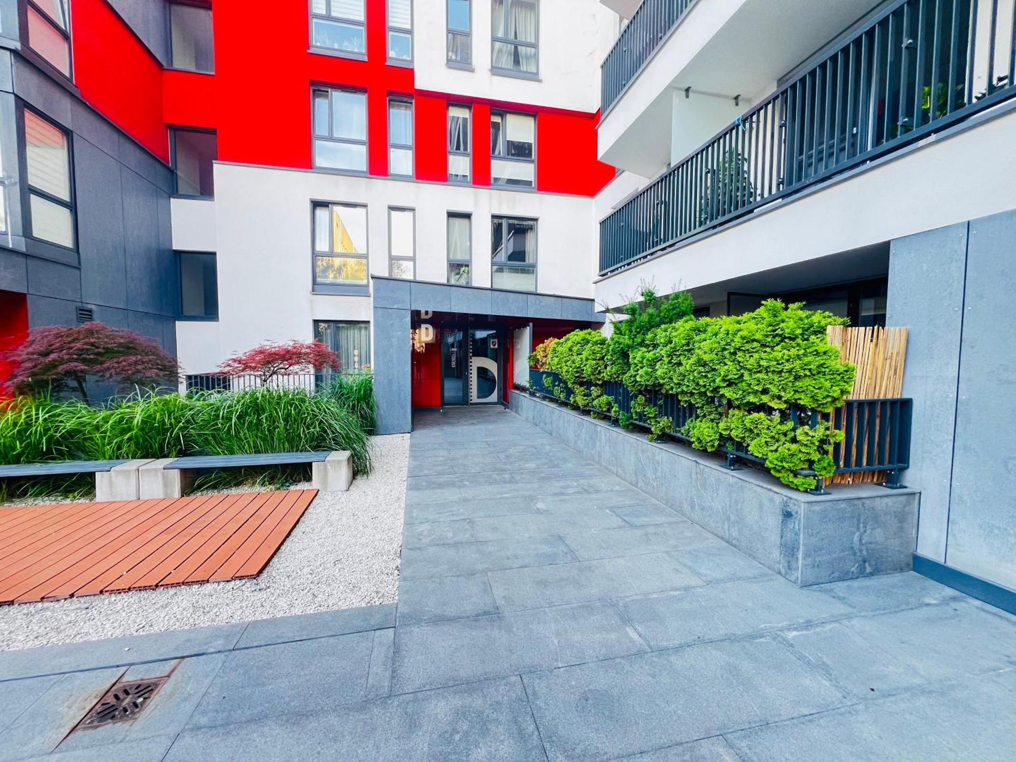Apartment Filmowa Kawalerka Z Uroczym Tarasem I Garazem Podziemnym