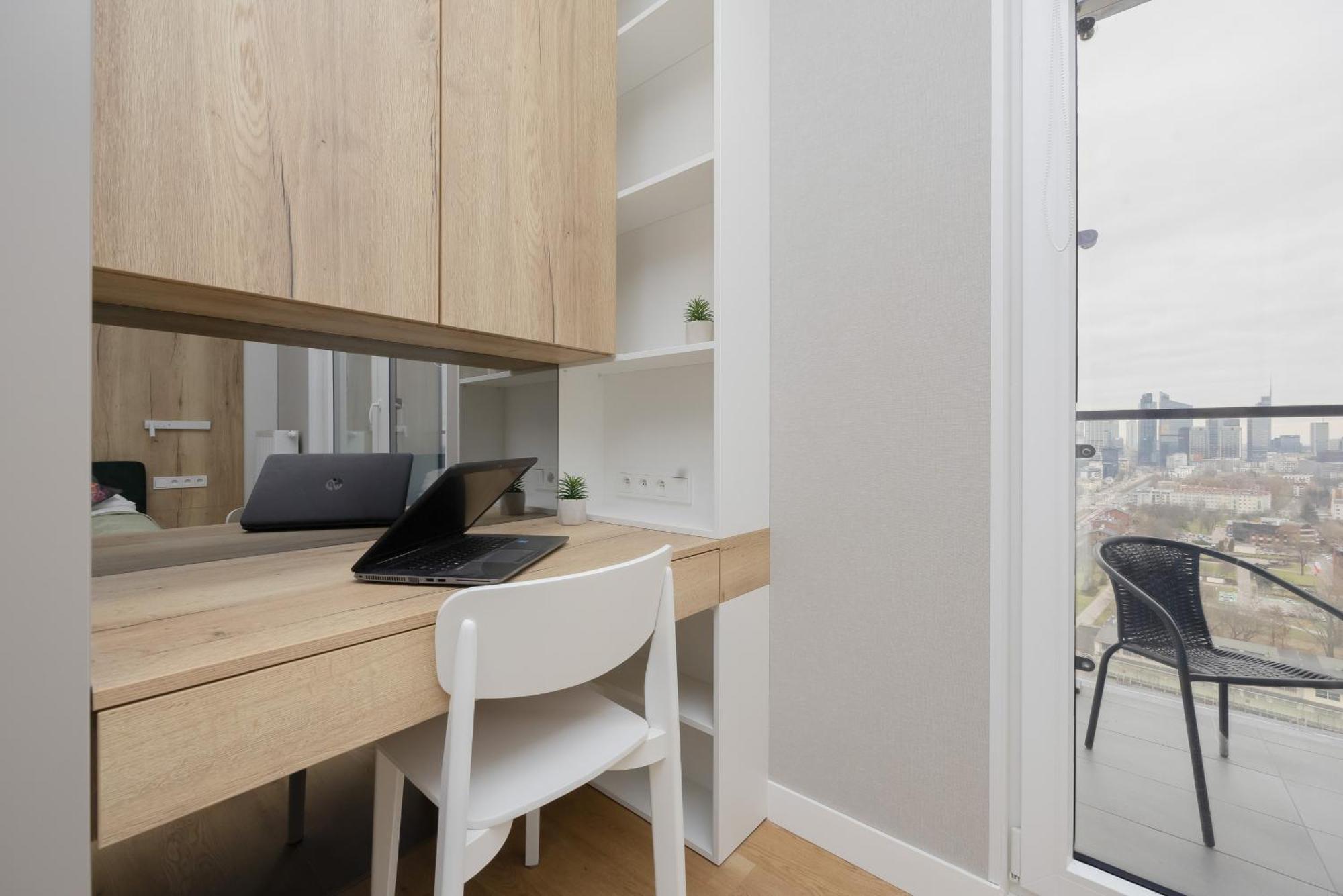 Exceptional Business By Renters * Warszawa
