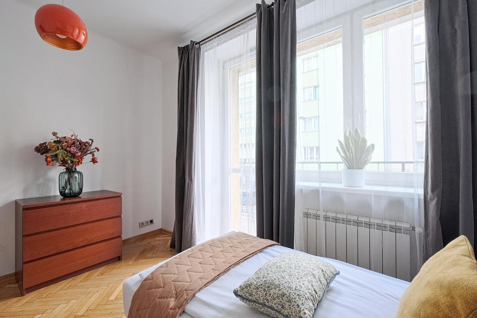 Modern And Cozy - Center - Dobra 27