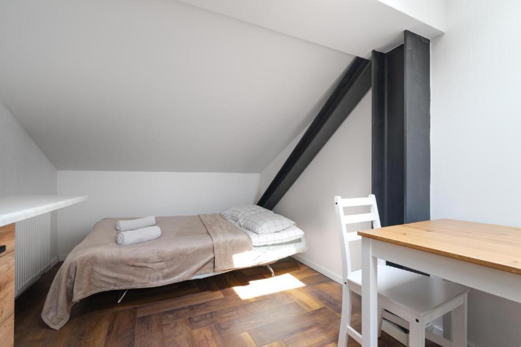 - Great Location- Praga Polnoc - 10 People - Marcinkowskiego Apartment Warsaw