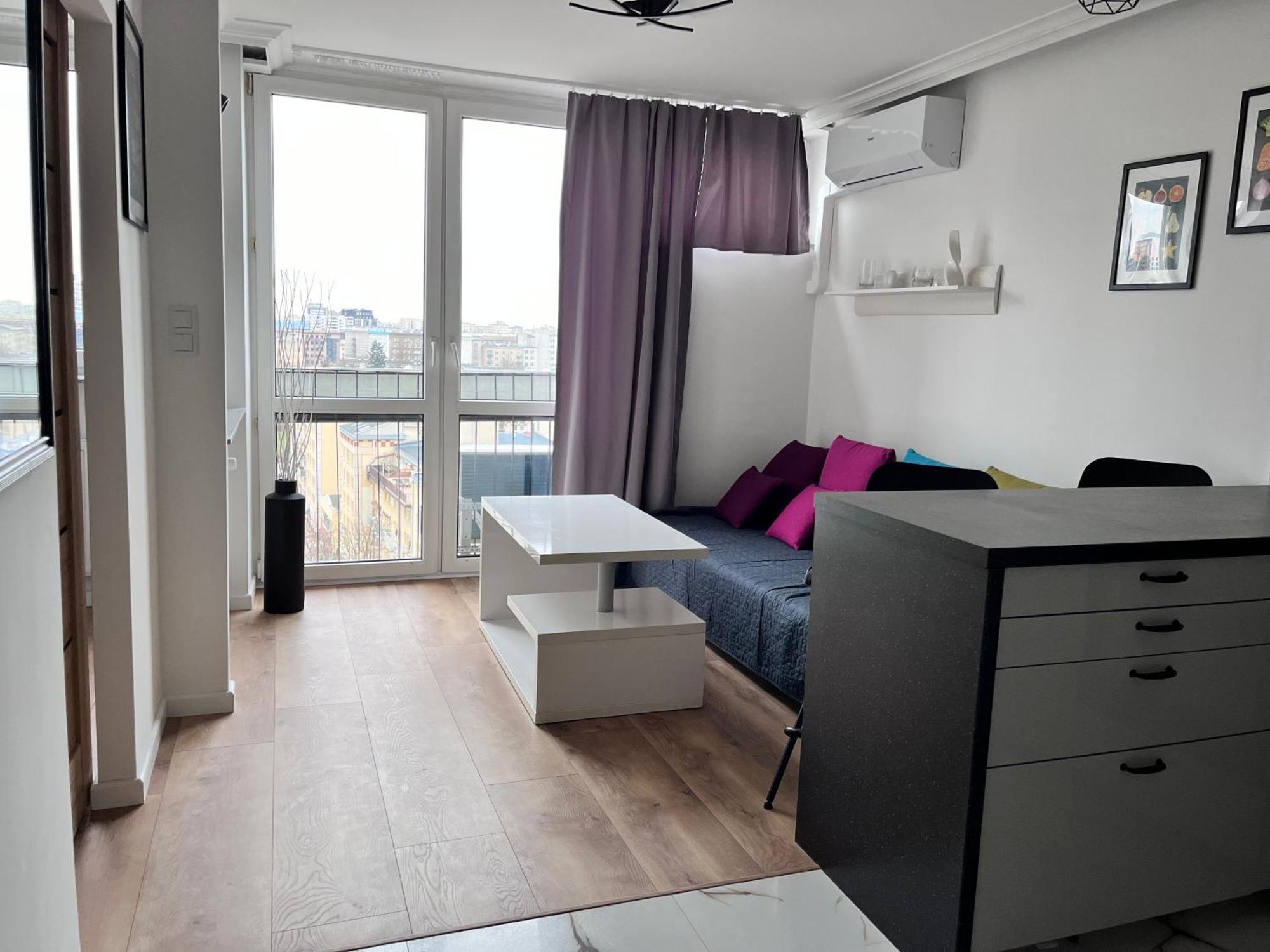 Ohmyhome-ogrod Saski Warsaw