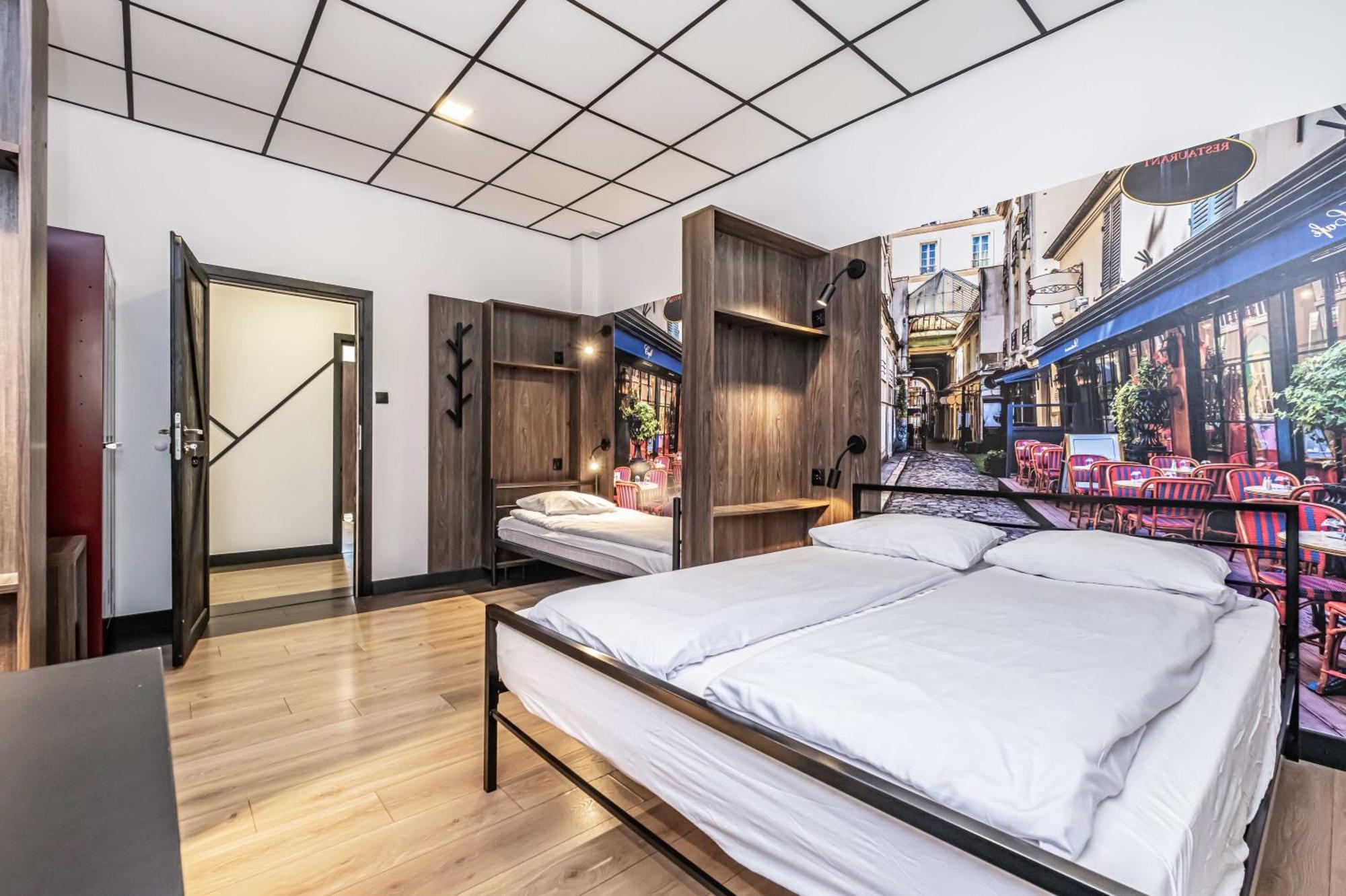 Vola Hostel