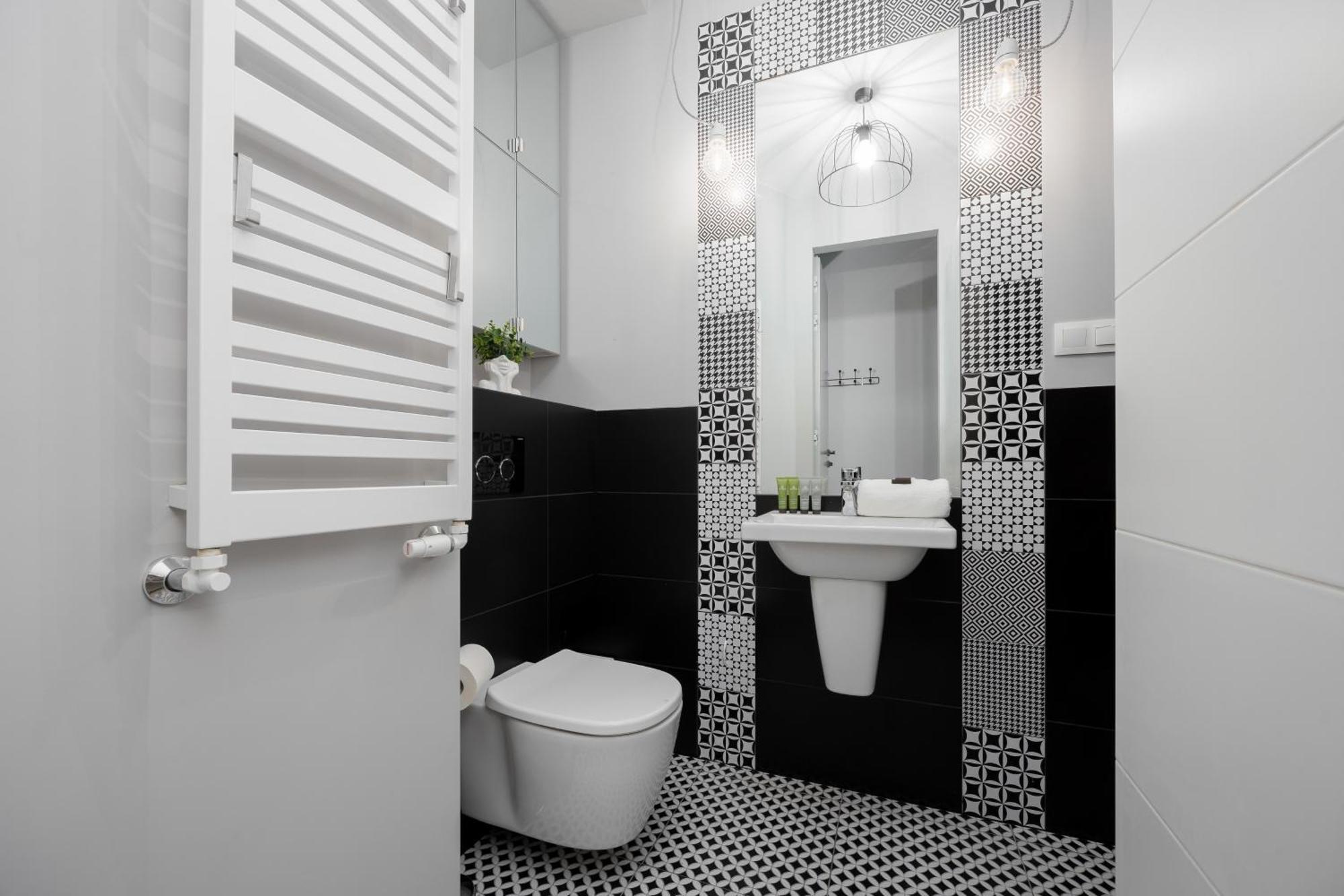 Apartment Modern With Air Conditioning In Close To Three Parks By Renters Prestige *