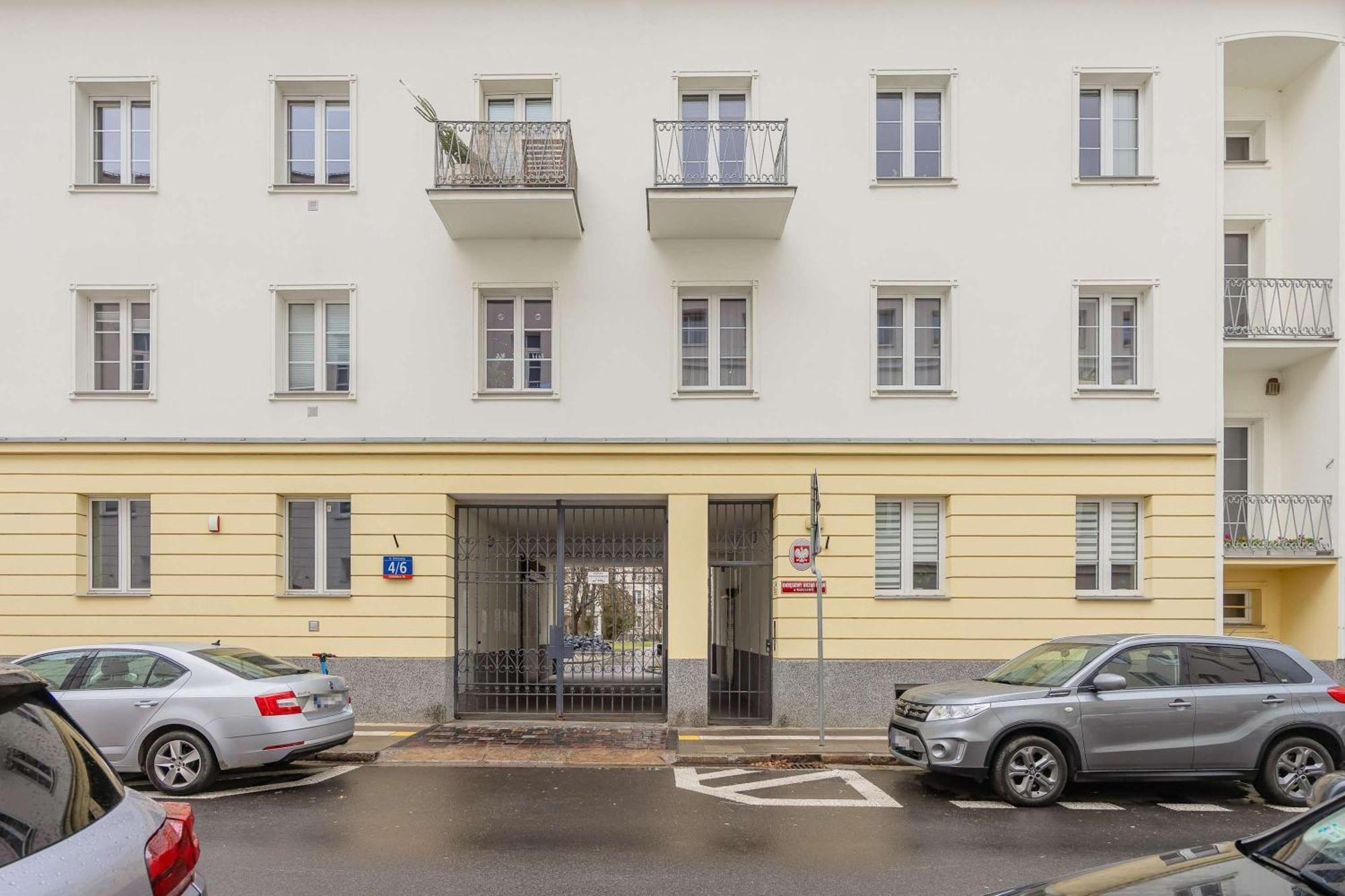 Klimatyczny Z 2 Sypialniami I Balkonem By Renters * Warszawa