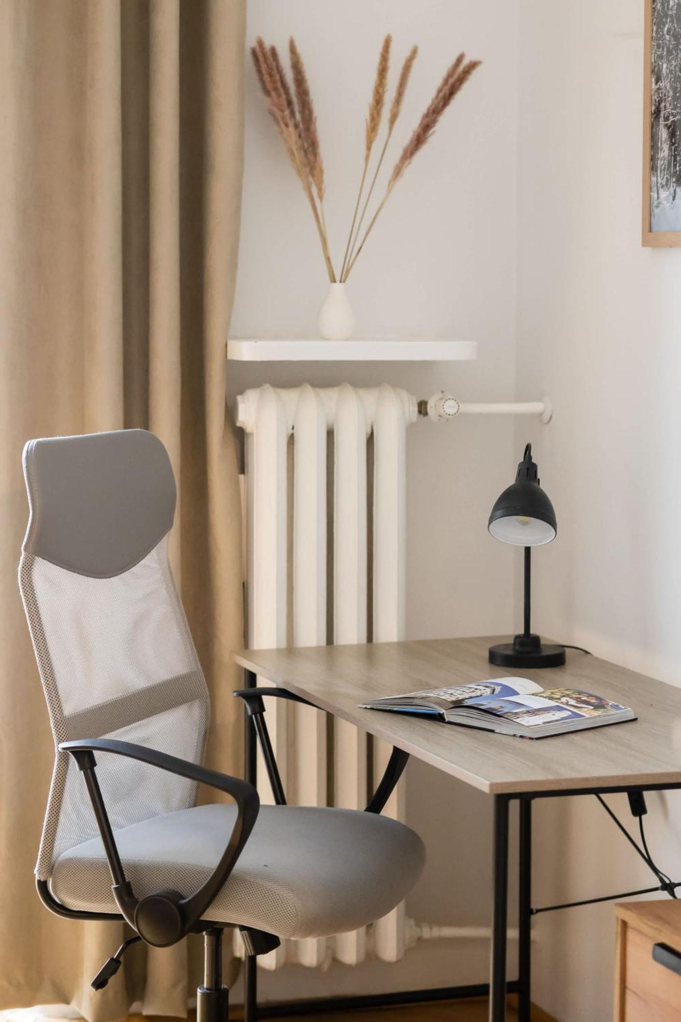Apartament Klimatyczny Z 2 Sypialniami I Balkonem By Renters