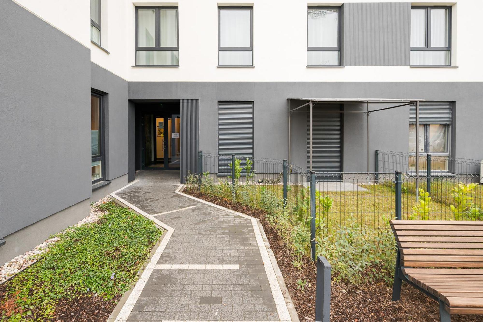 Apartment Ursynow Serenity With Garden Warsaw