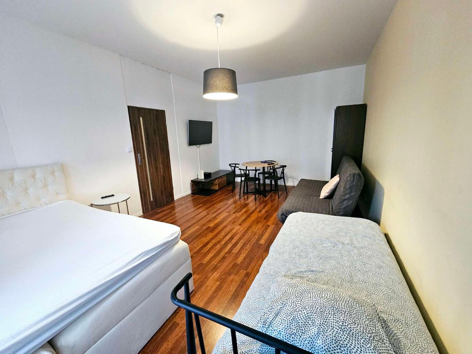 Rydygiera 17 Own Tv Wifi Hostel Warsaw