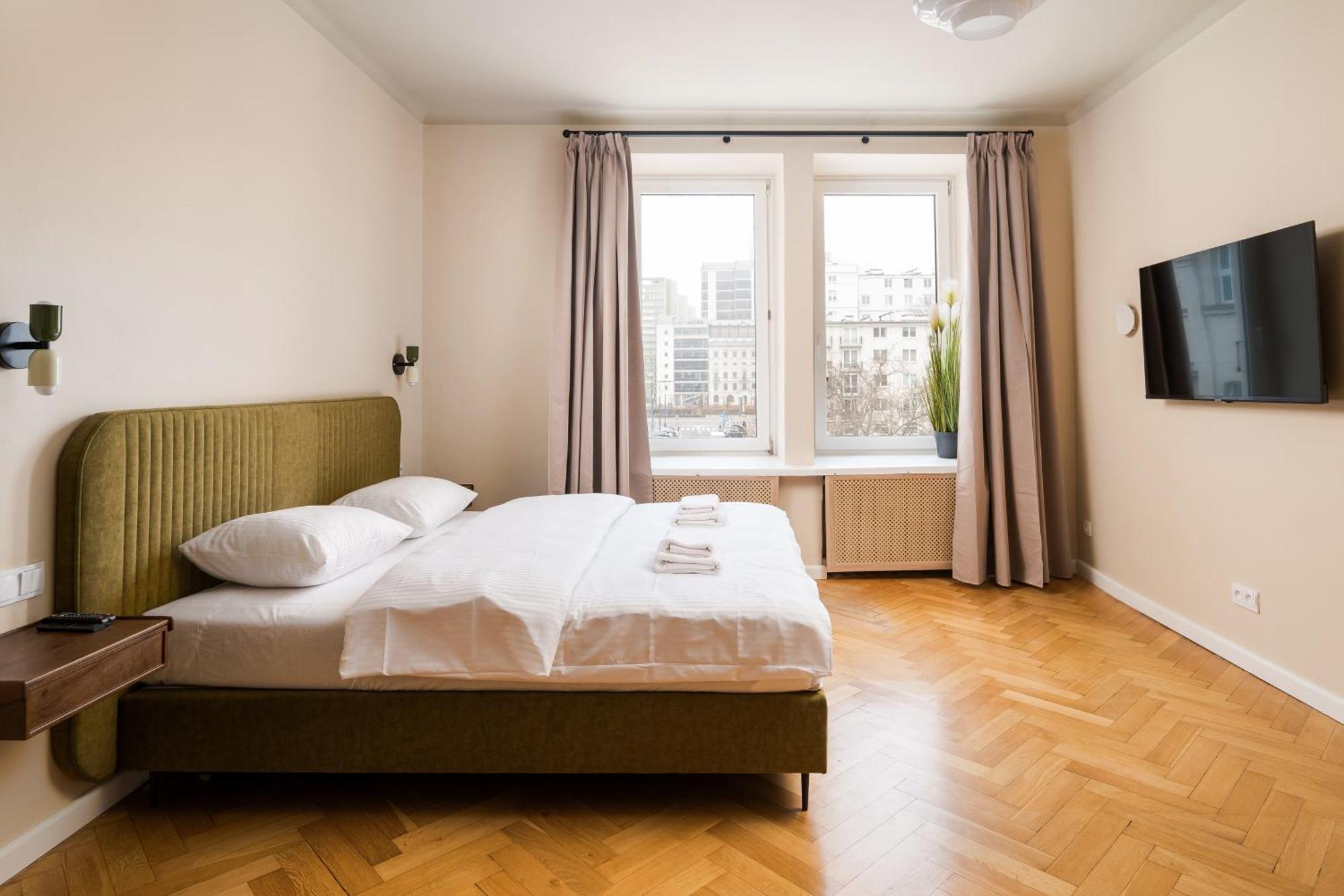 Plac Dabrowskiego Deluxe Warsaw