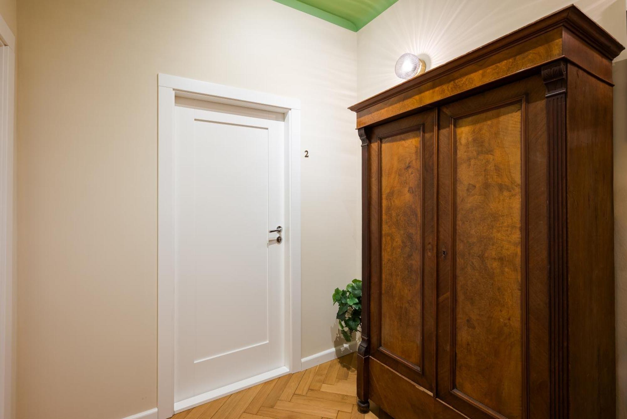 Plac Dabrowskiego Deluxe Apartment Warsaw