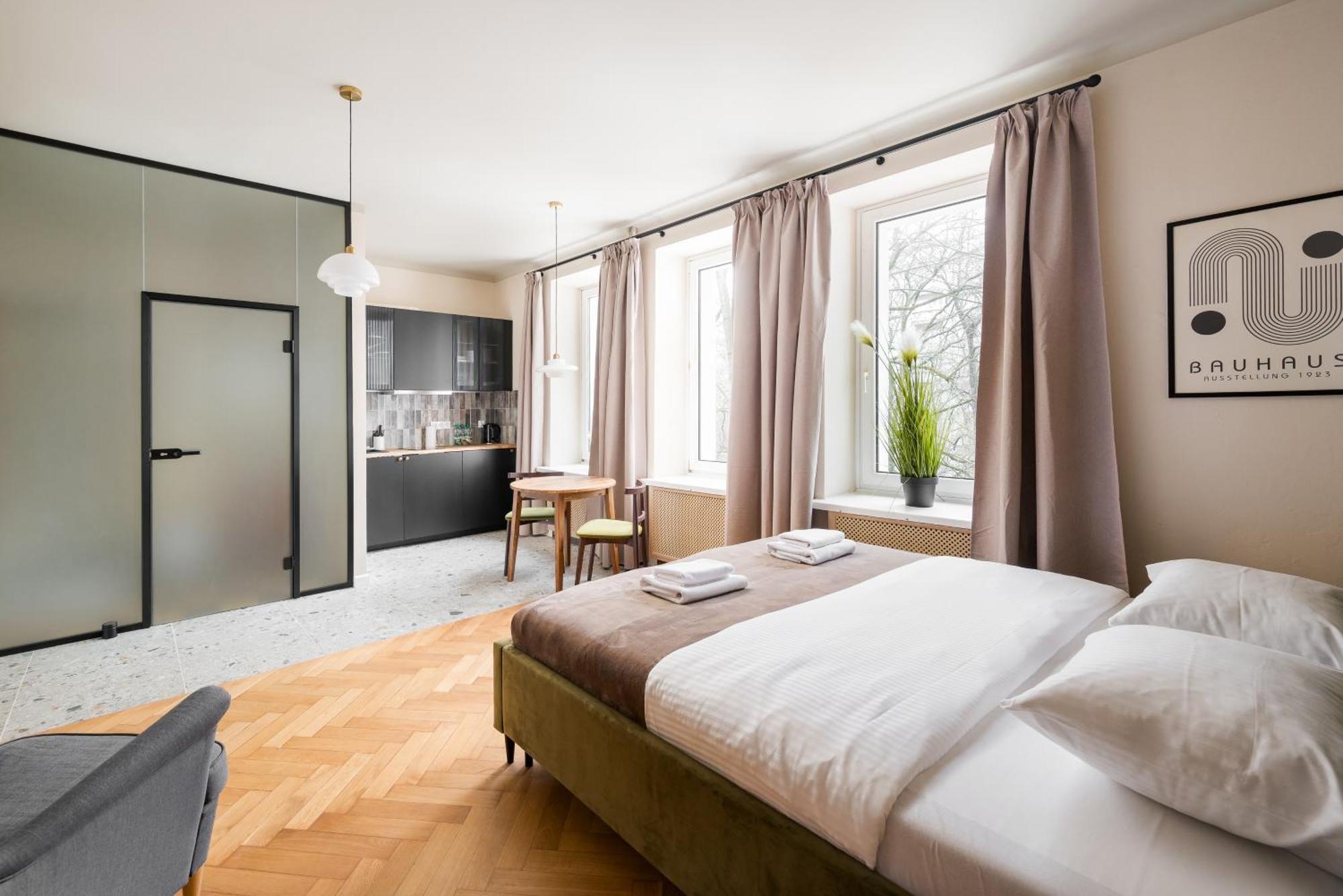 Apartment Plac Dabrowskiego Deluxe Warsaw