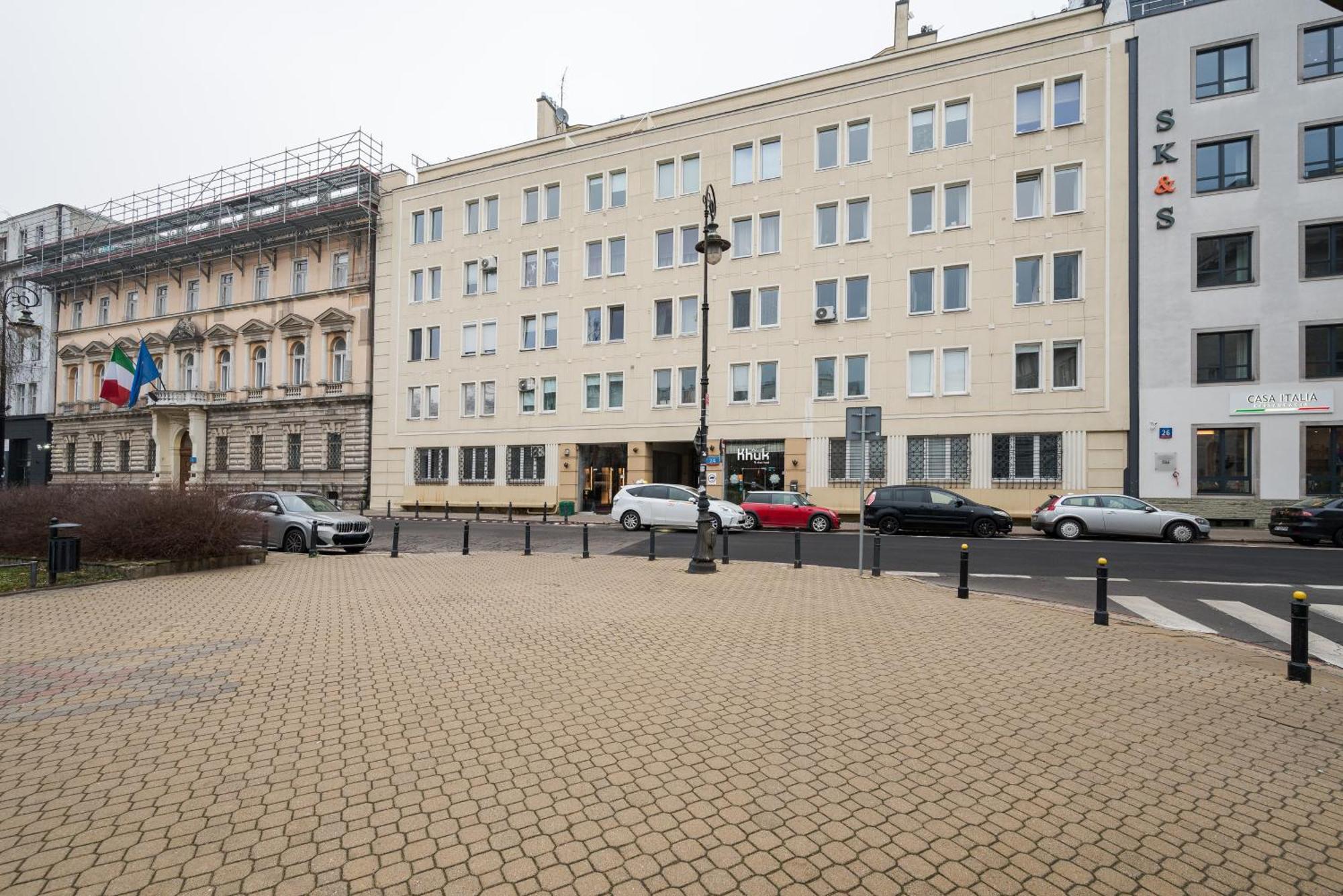 Plac Dabrowskiego Deluxe Warsaw