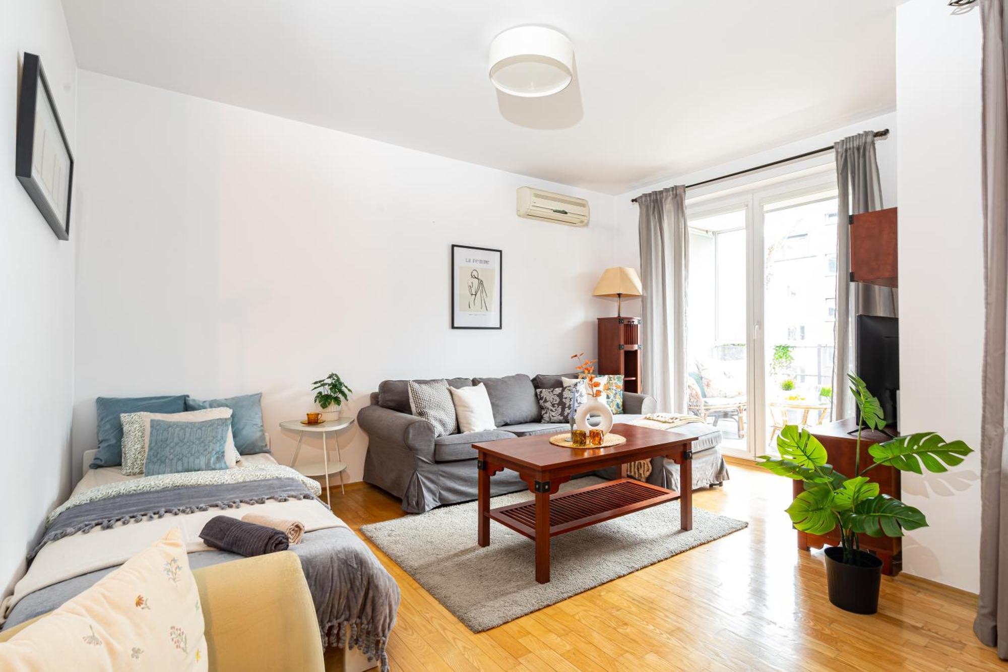 Superapart Dolna 24 *