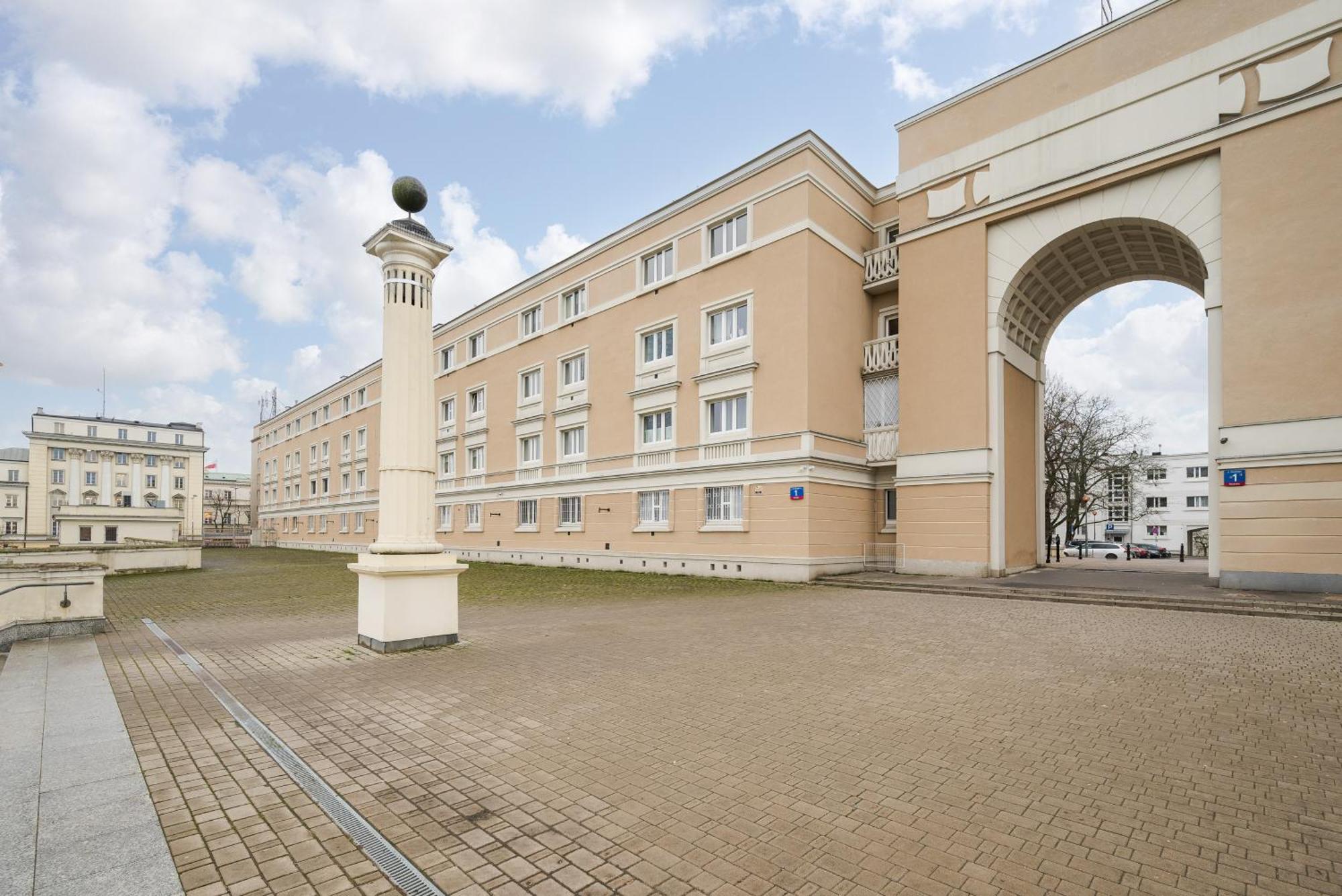 Metro Ratusz Arsenal Deluxe Apartment *