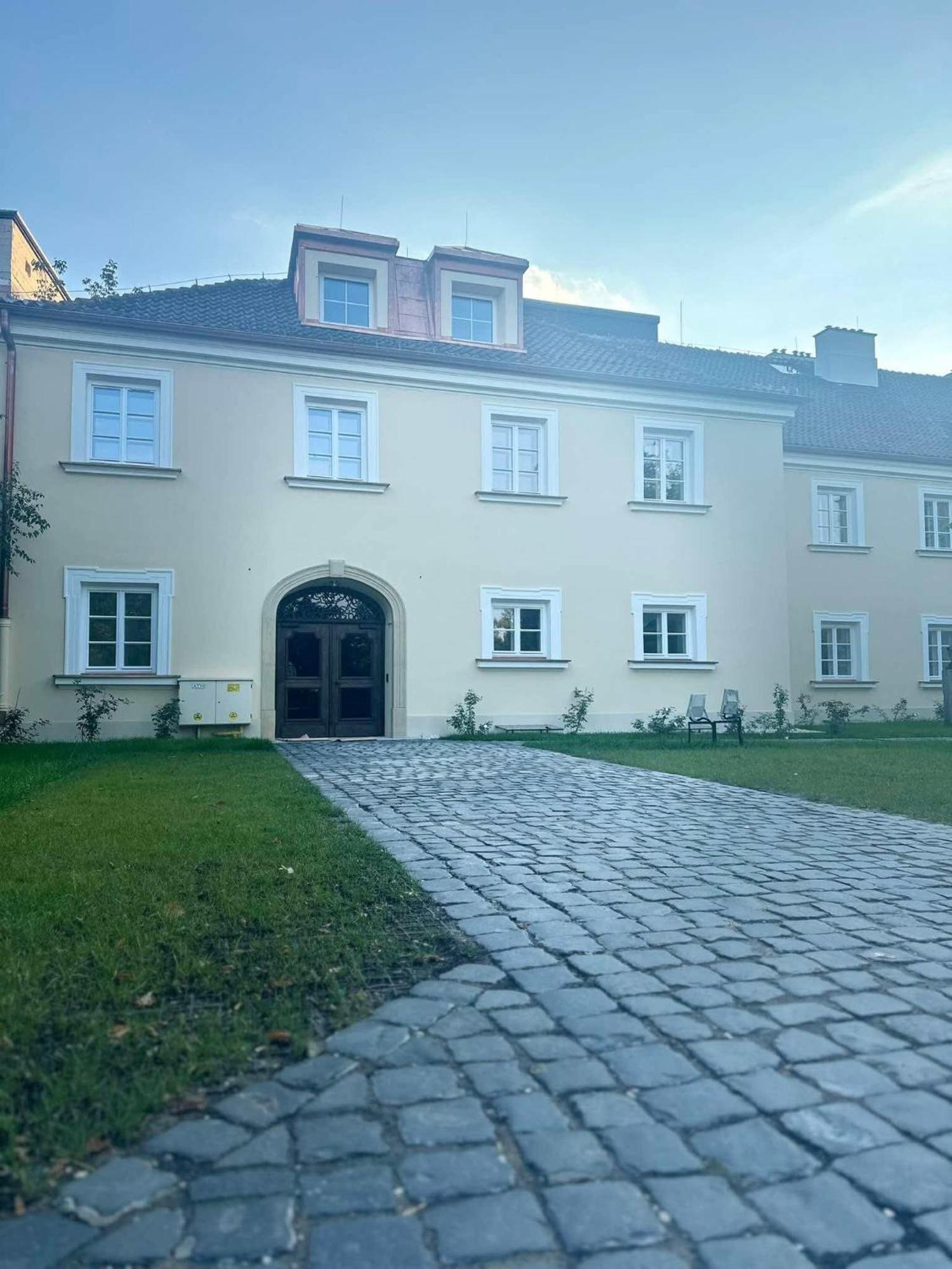 Botel Domus Carmeli Chic Appartments Powisle Warsaw