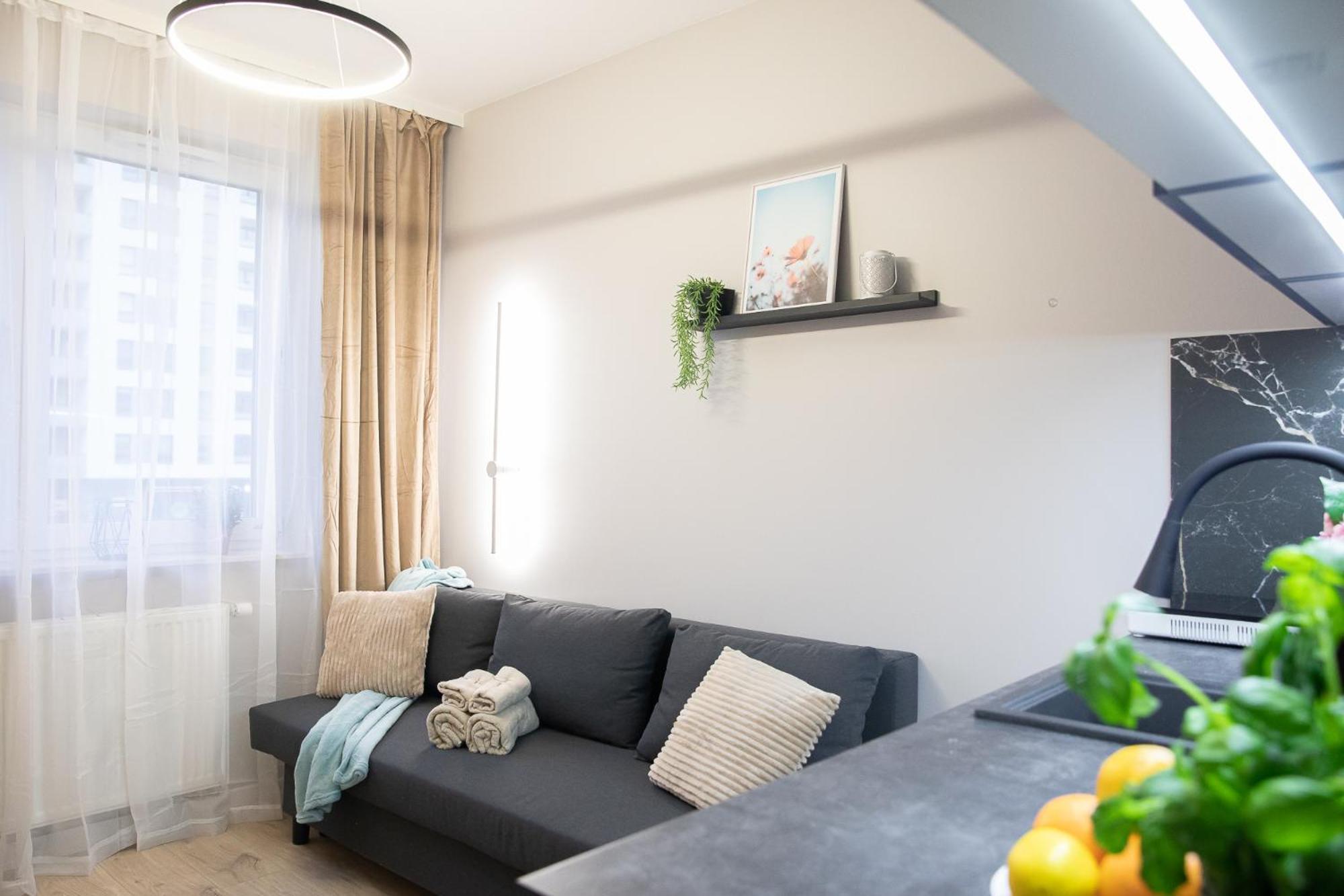 Ministudios Habicha Warsaw
