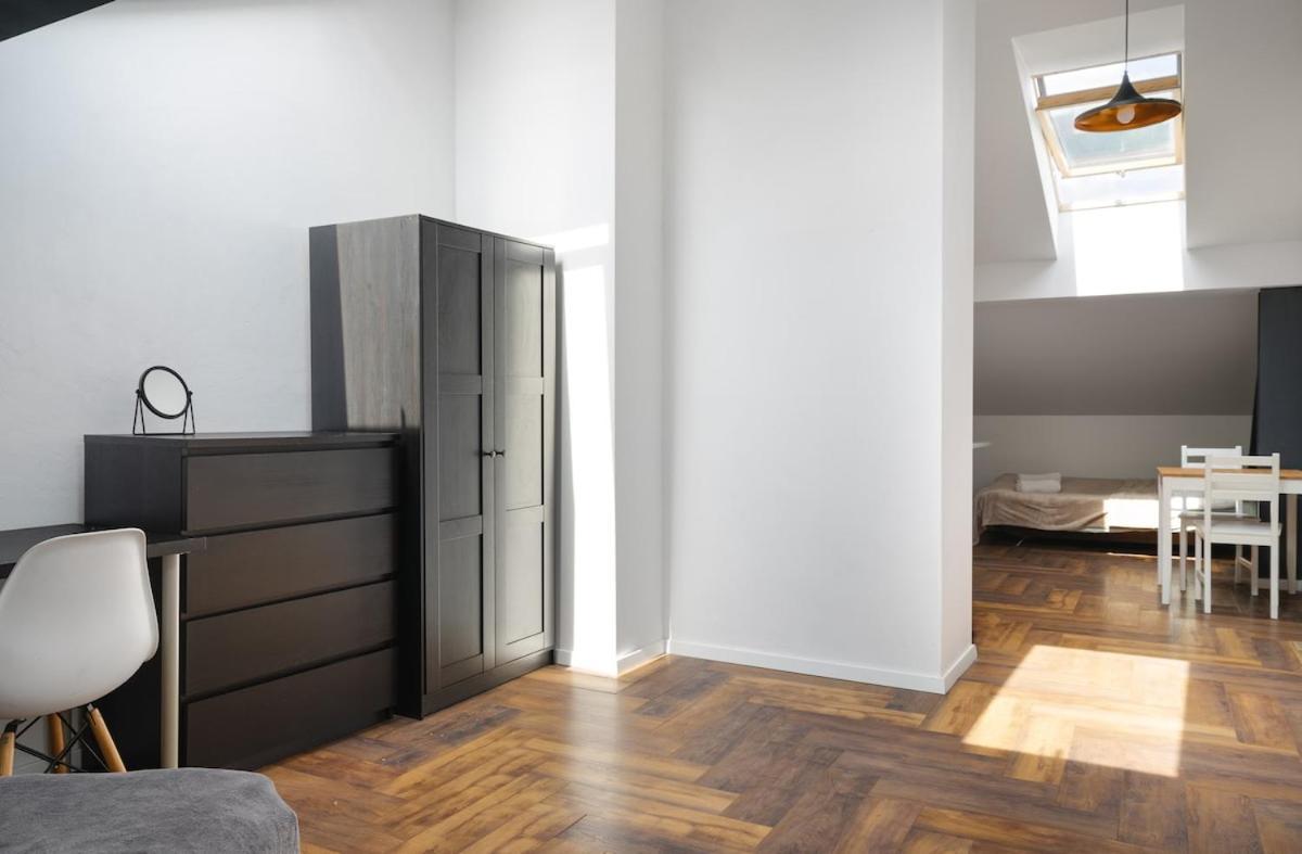 Close-urban Chic - Praga Polnoc - Stays&marcinkowskiego 4 Warsaw