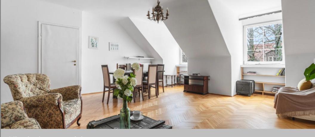 W Kamienicy Na Starym Miescie * Warsaw