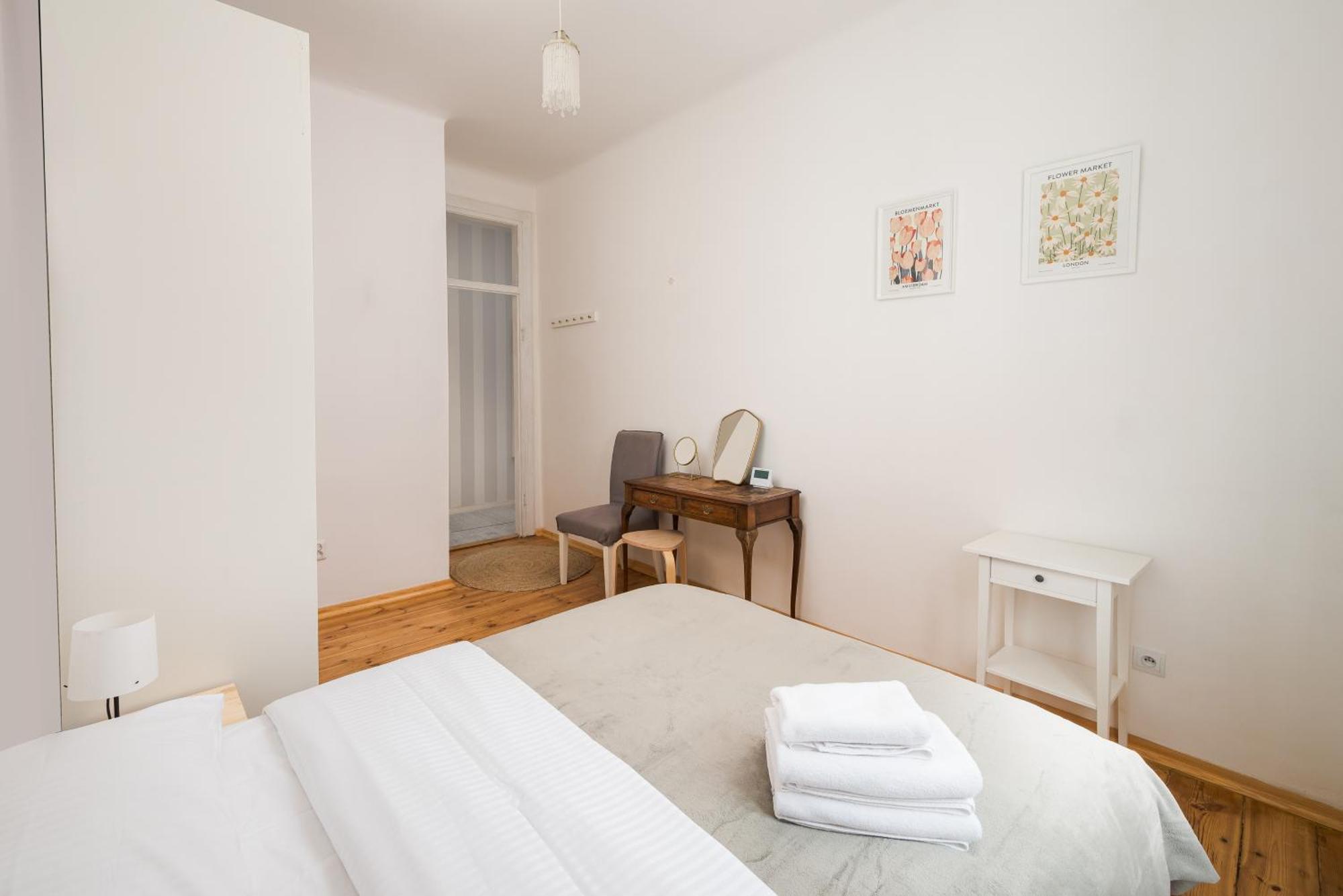Apartment Metro Raclawicka Charming