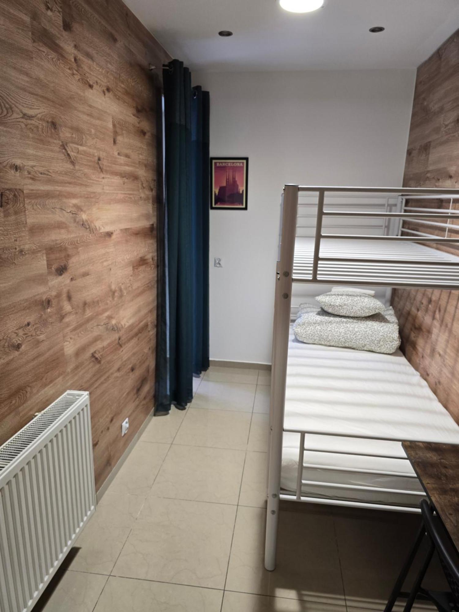 Rooms4rest Skibicka - Private For Tourists - Atr Consulting Sp, Z O,o, Hostel