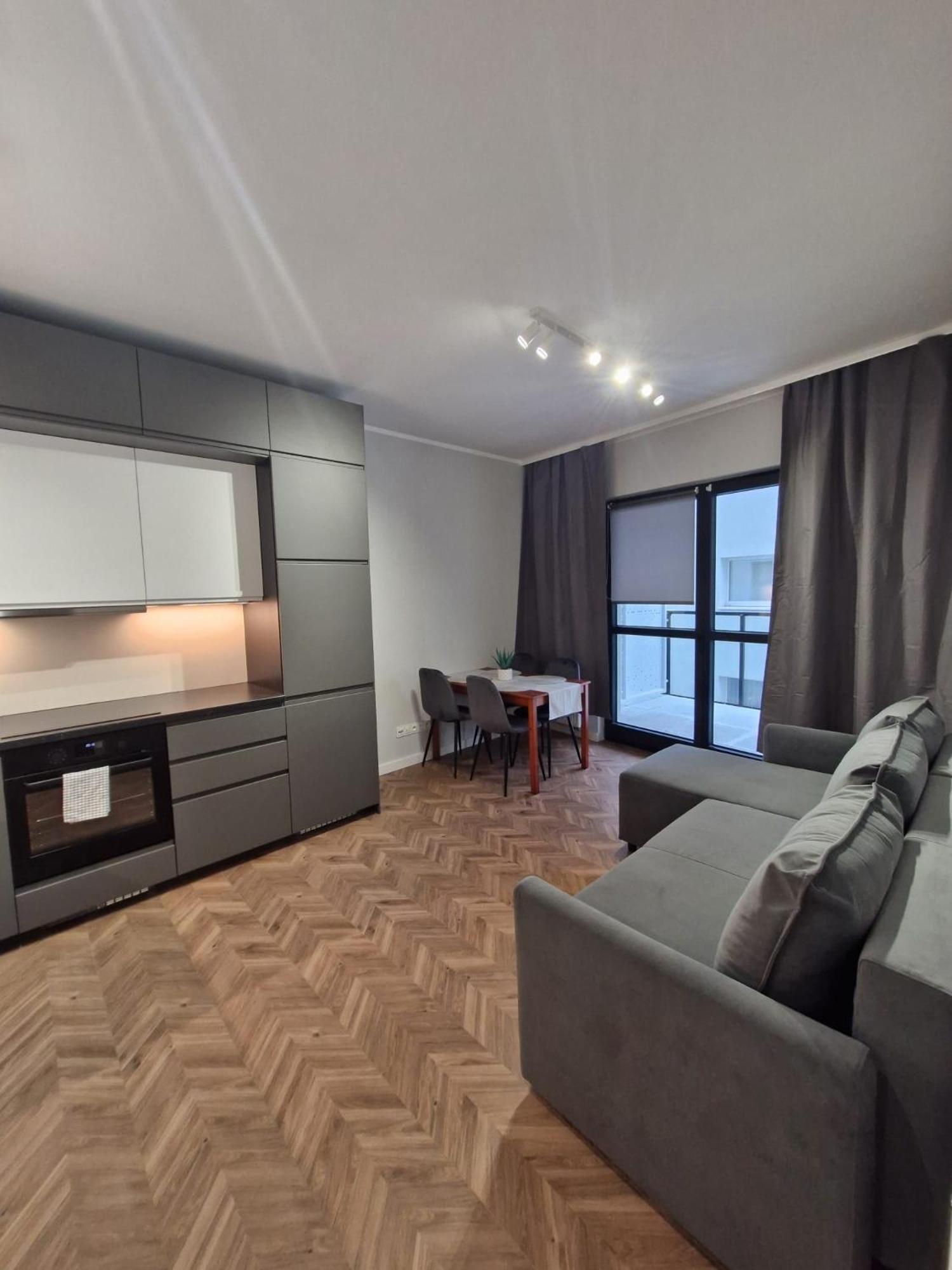 Szarych Szeregow Elegant Apartment Warsaw