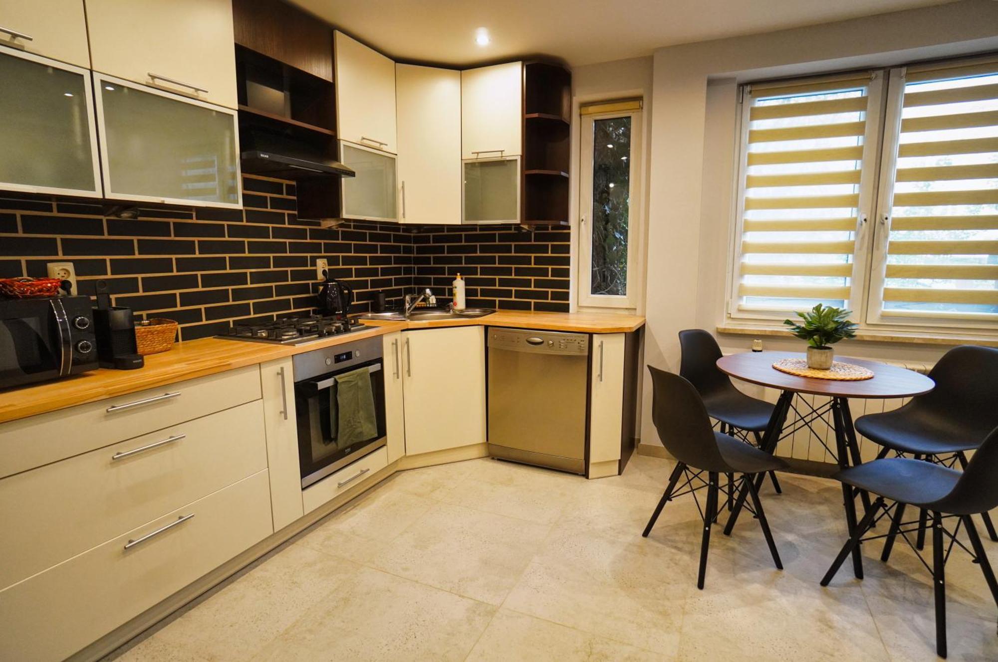 Verdant Apartment