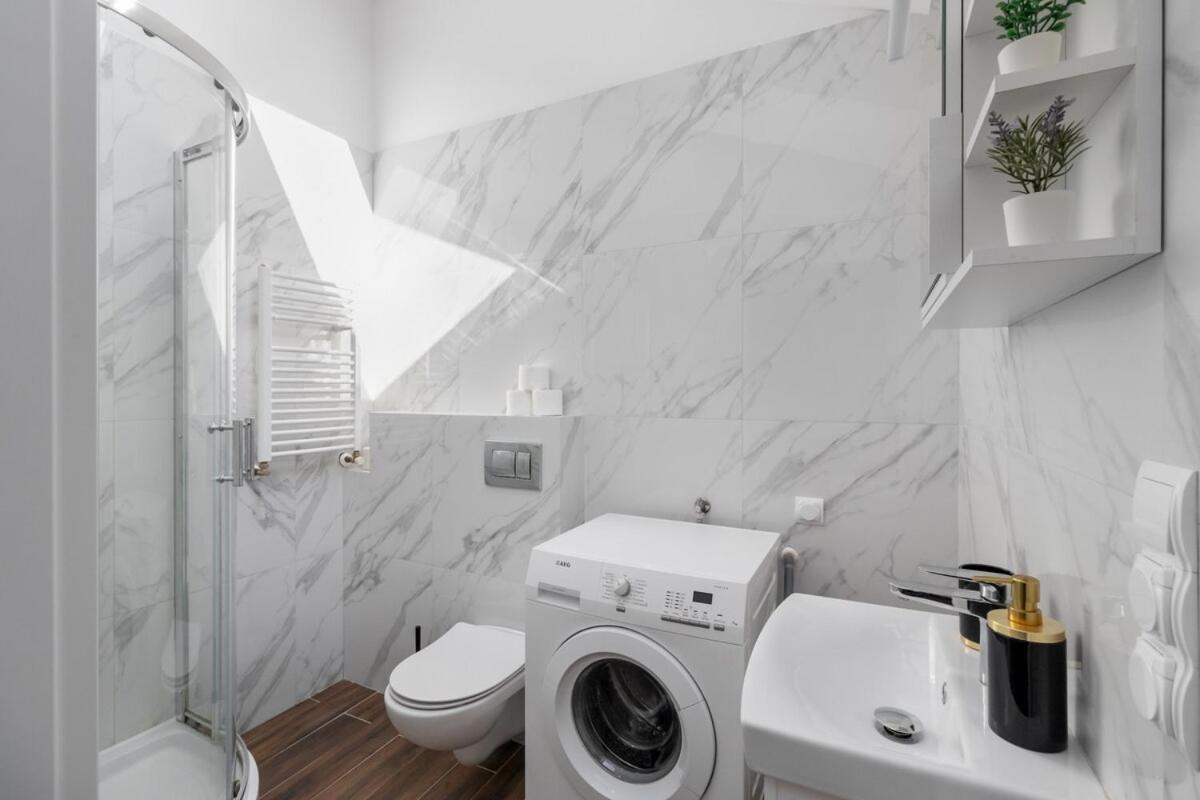 Close- Urban Chic - Praga Polnoc - Stays&marcinkowskiego 2 Apartment *