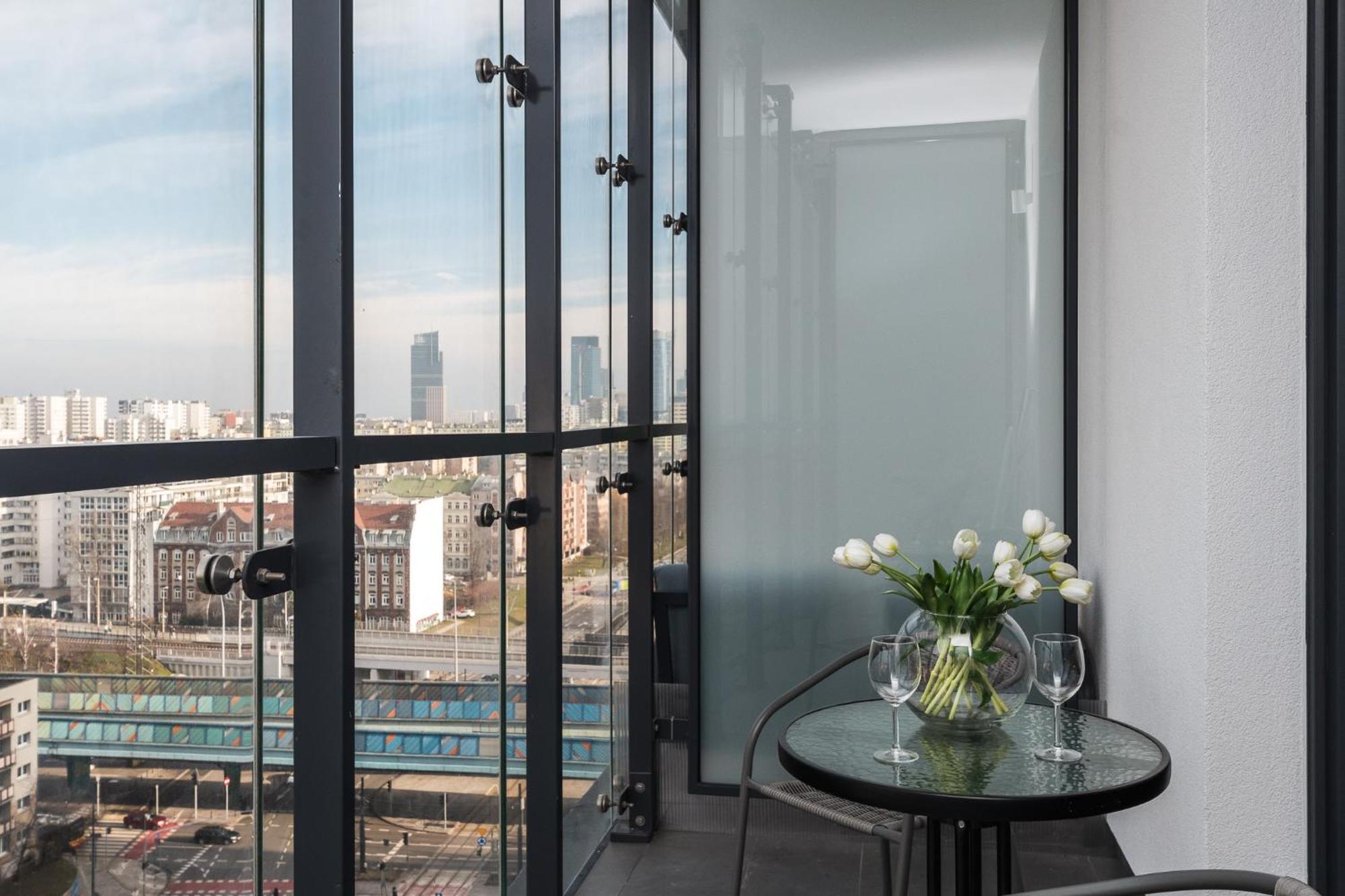 Kasprzaka 29 Bliska Wola Tower By Perfect * Warsaw