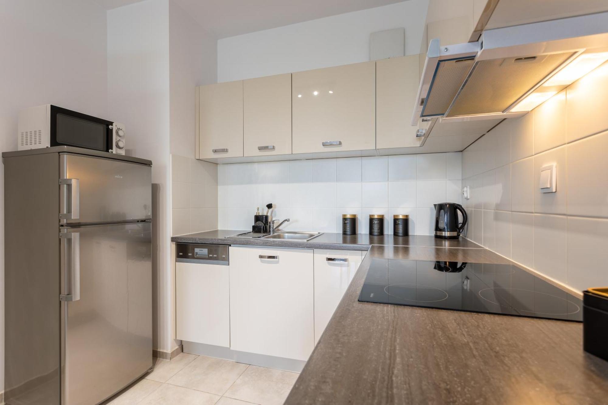 Căn hộ Urban Chic - Wola - Rondo Onz - Luxury - 4 Bedrooms - Pereca Street *