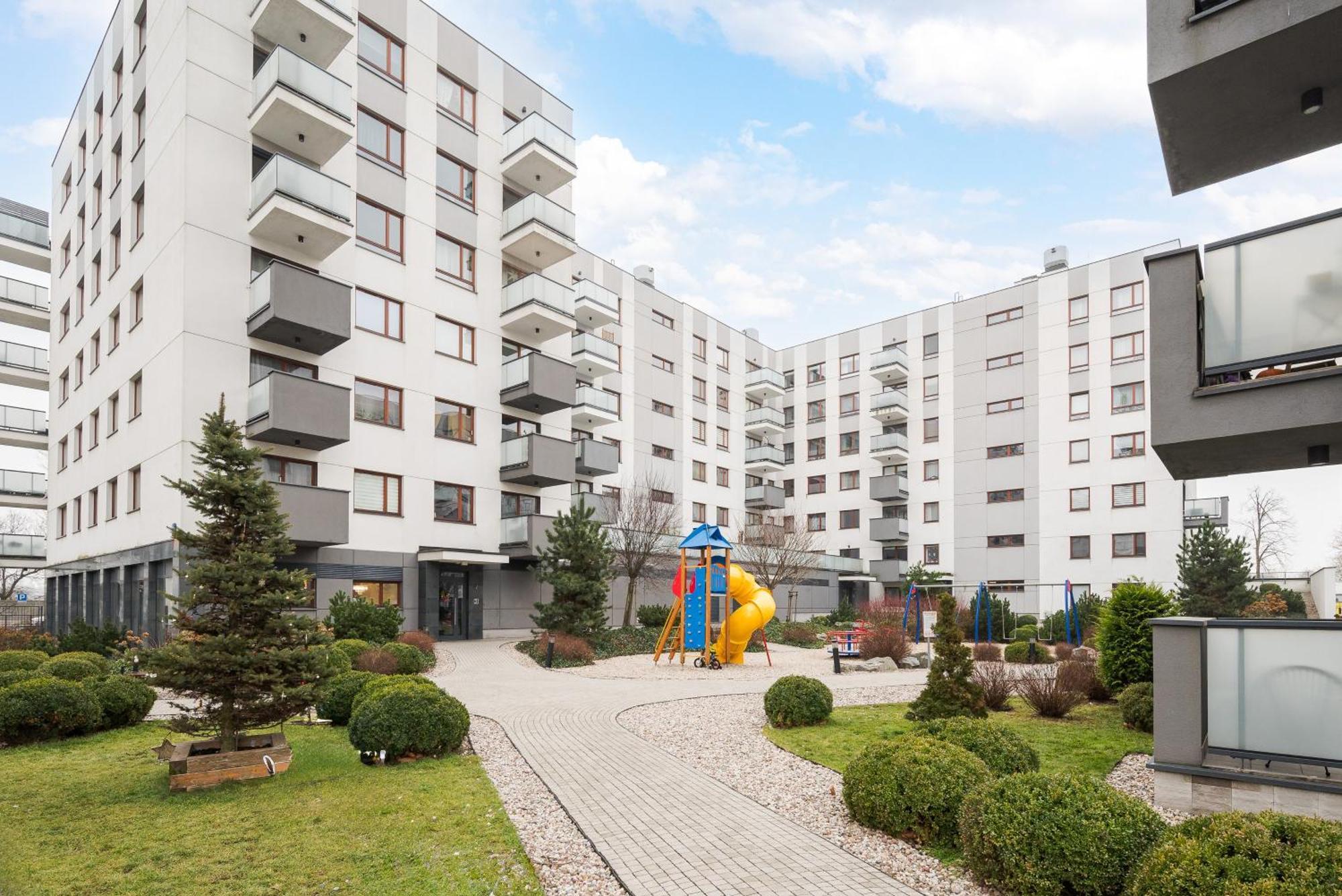 Sakura Deluxe Aparment