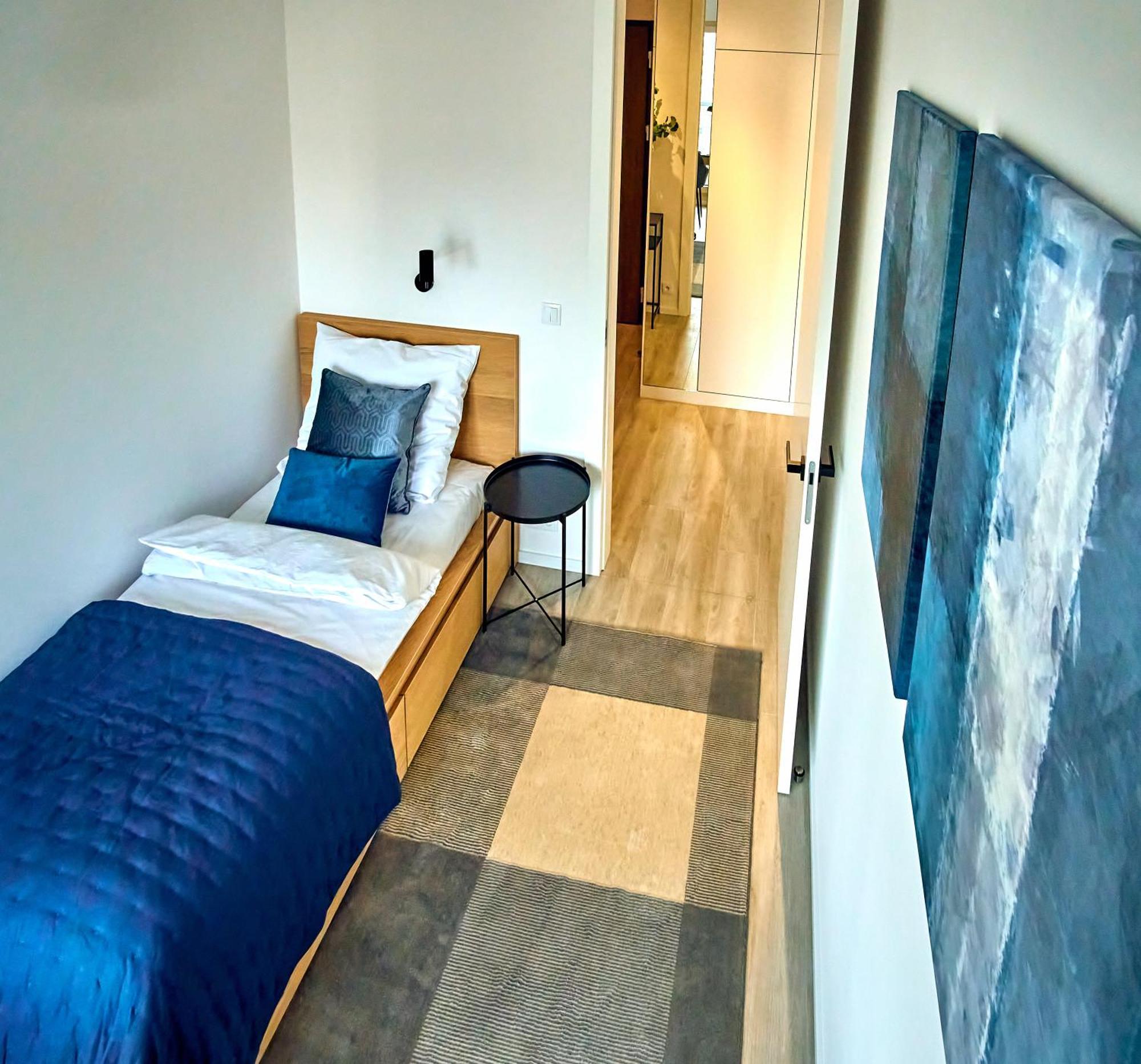 Apartment P&o Mennica Iv *