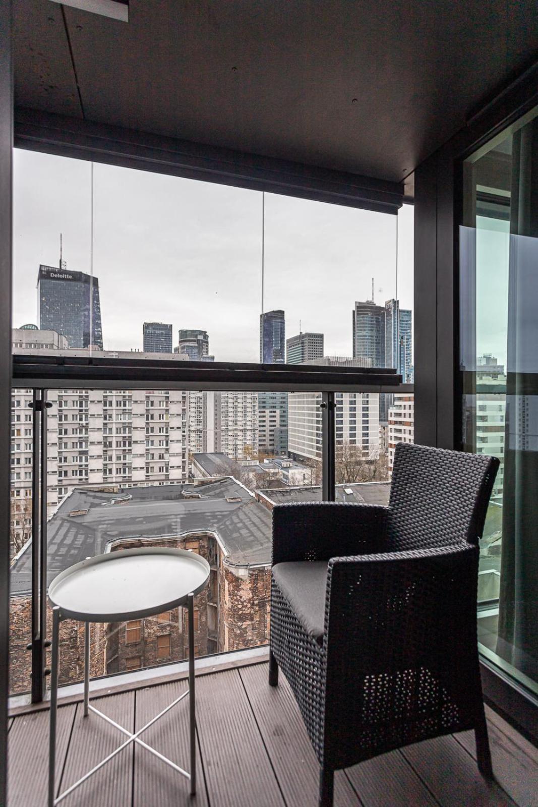 Apartamento P&o Mennica Viii *