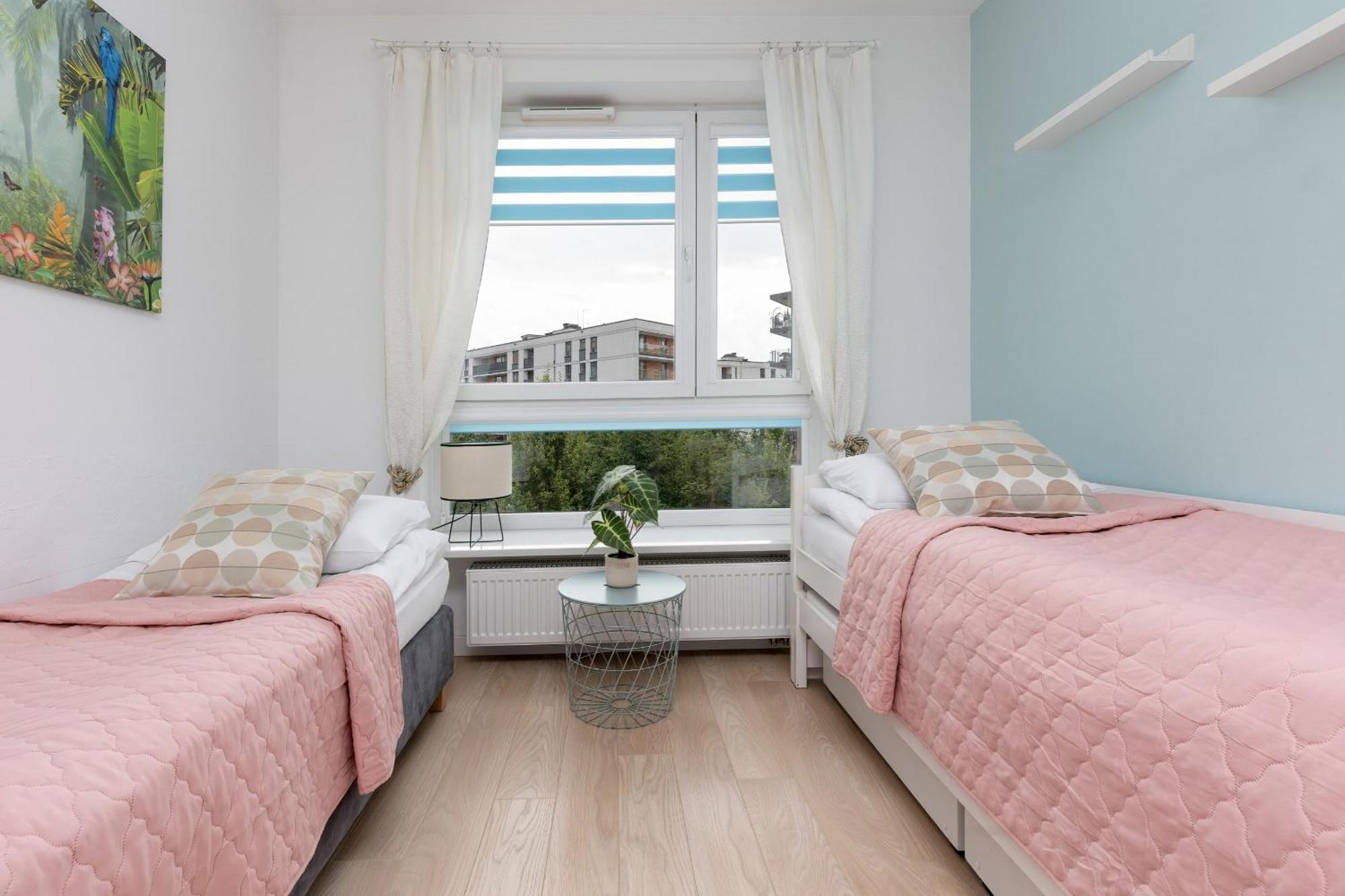 Cosy With Parking Nowaka-jezioranskiego Praga By Renters * Warsaw