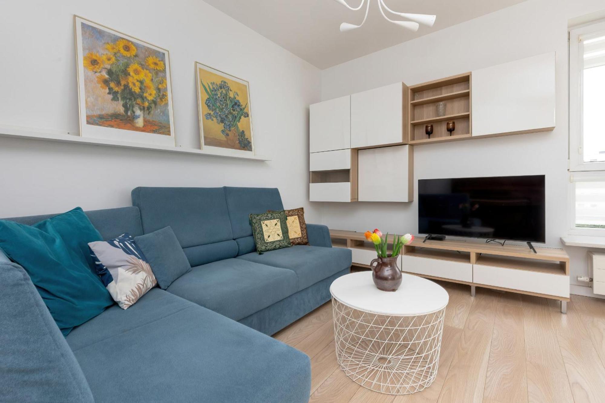 Cosy With Parking Nowaka-jezioranskiego Praga By Renters *