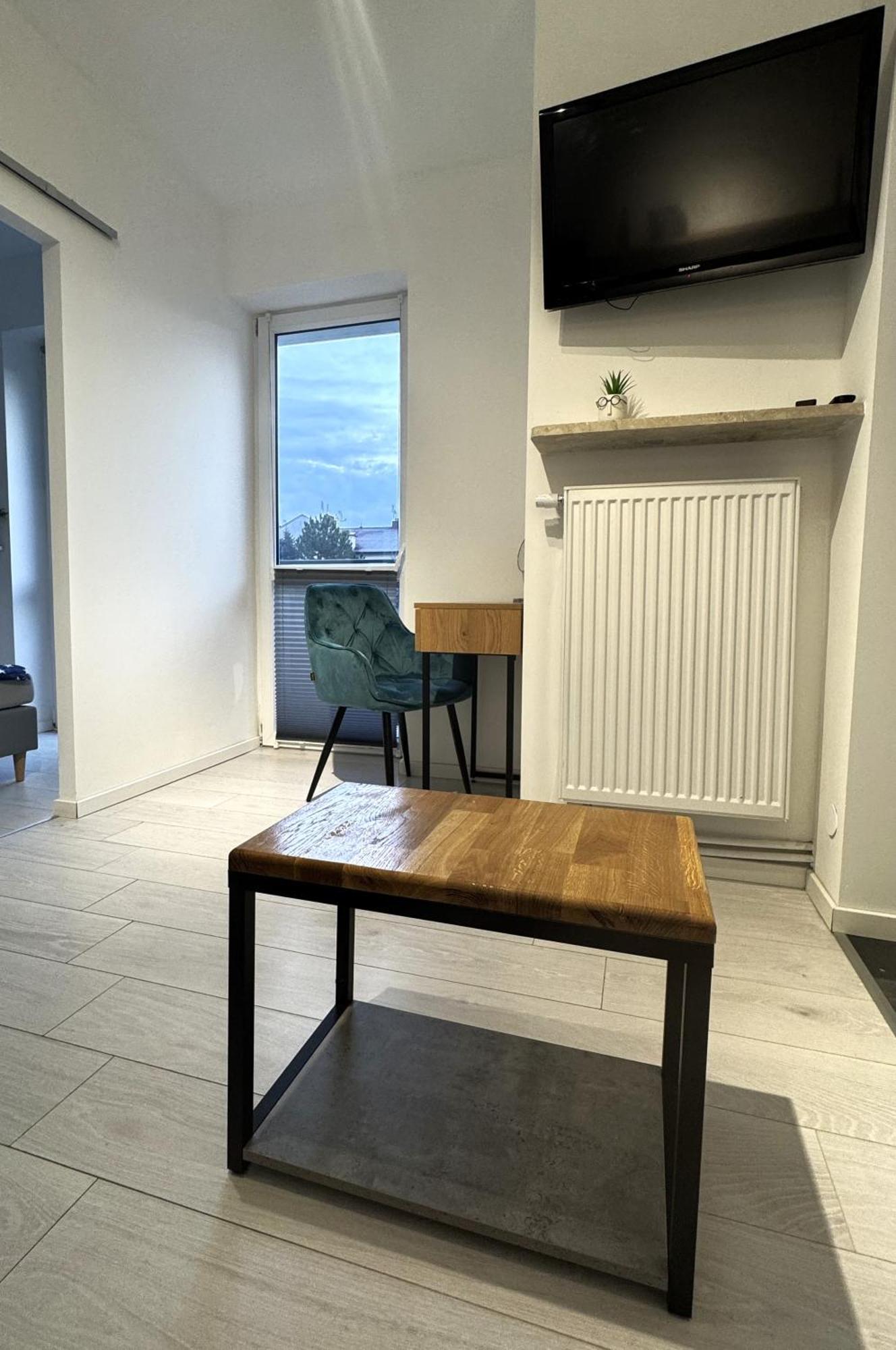 Apartment White House 3 *