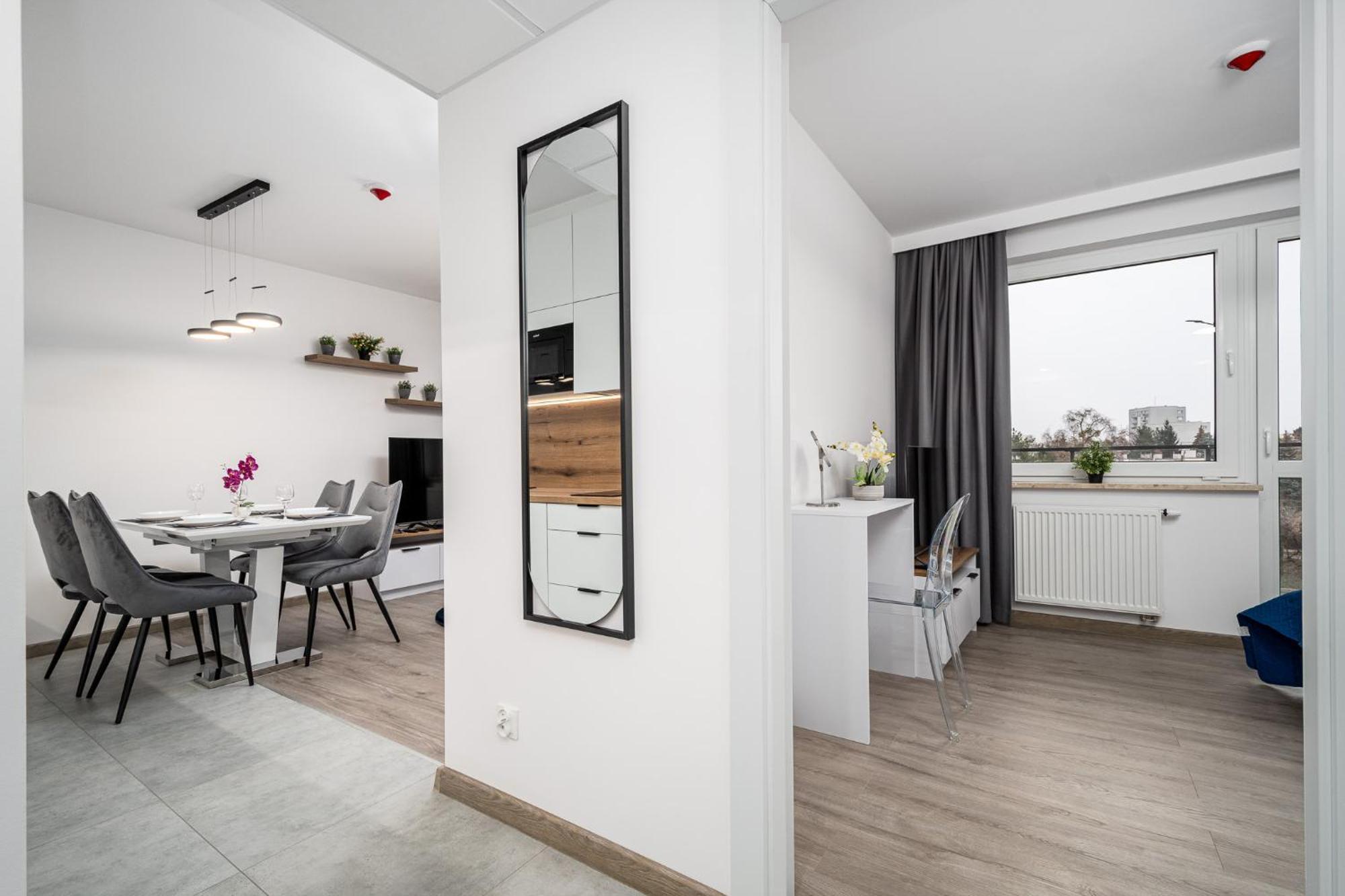Pileckiego 59 By Perfect Free Parking * Warsaw