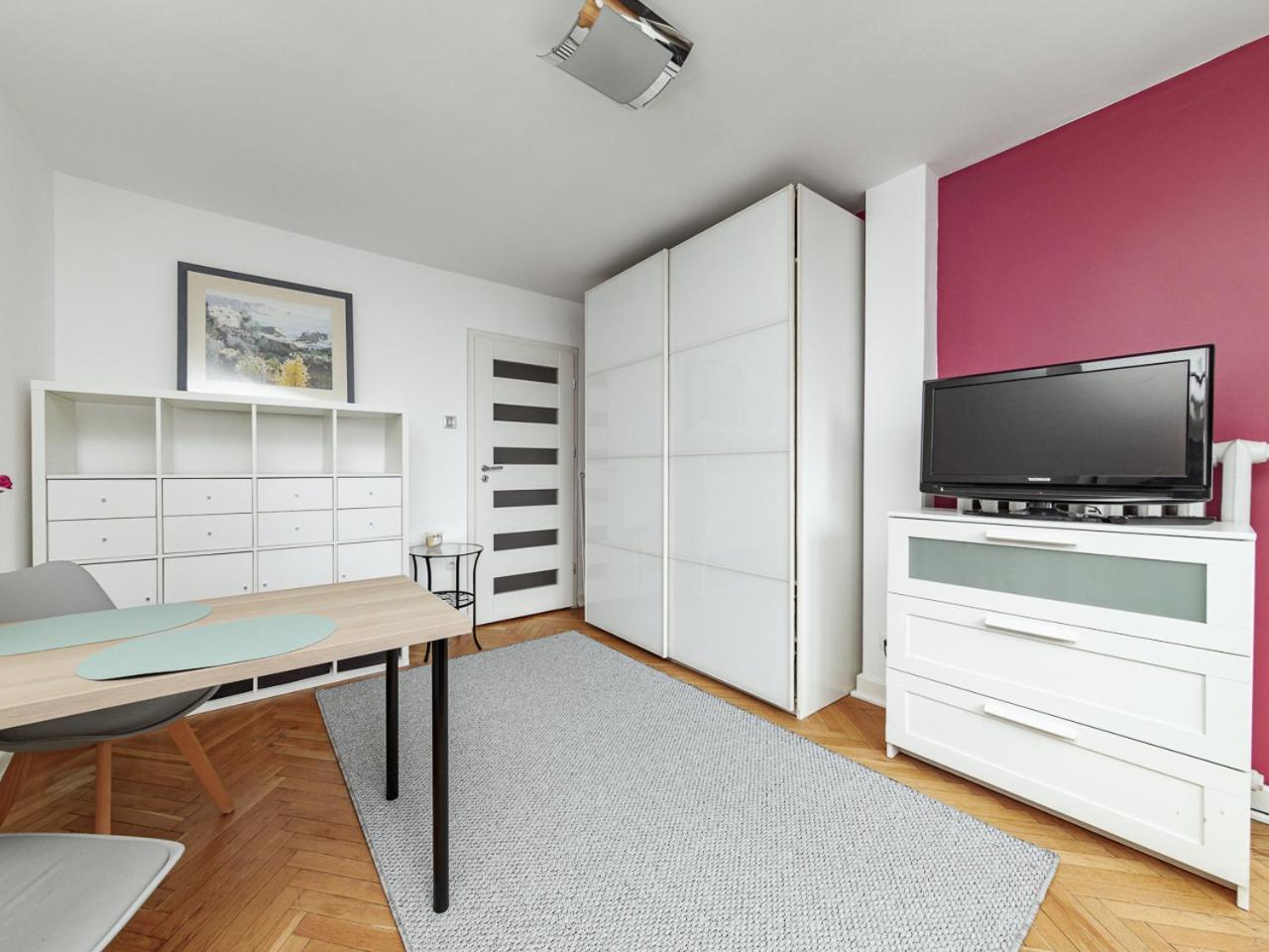 Apartment Chmielna Street 35 In The Center