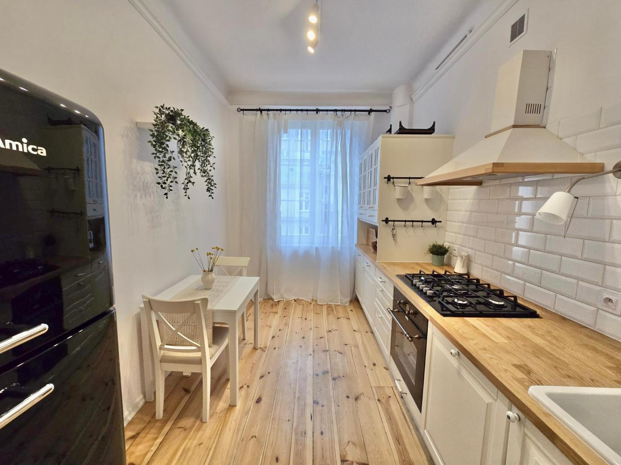 Widok 53m2, Centrum Warszawy, Darmowy Parking * Warsaw