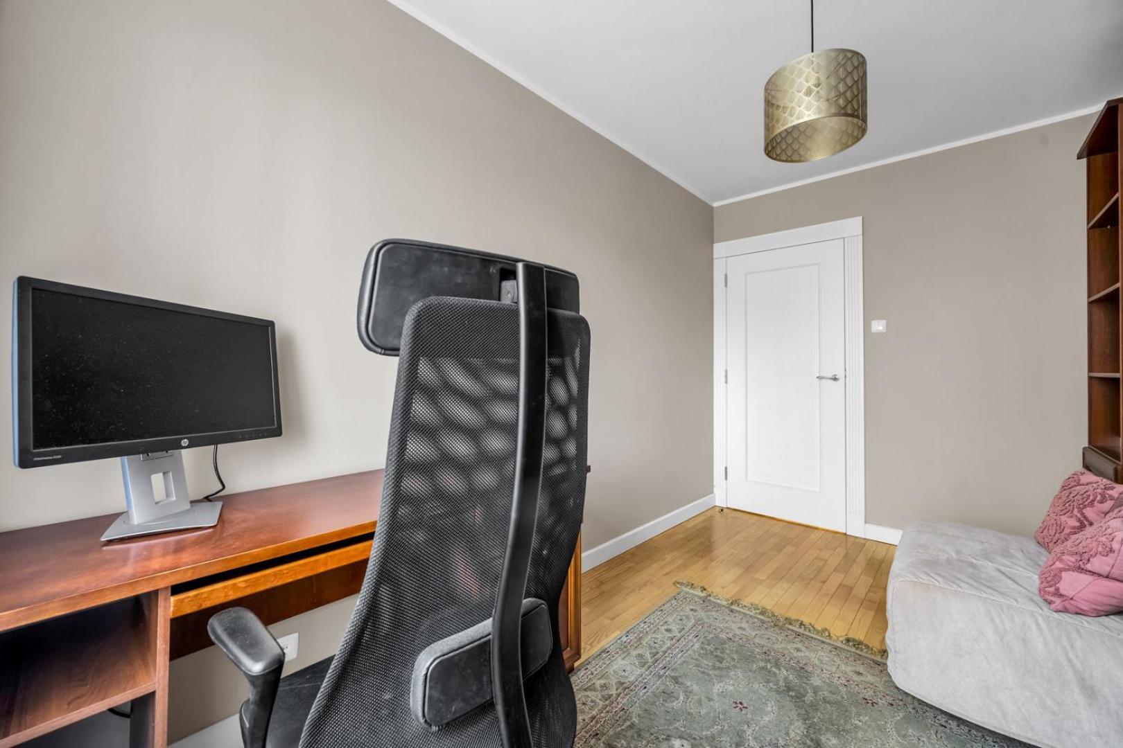 Szczesliwice - Office, Balcony And Parking - By Rentujemy Apartment