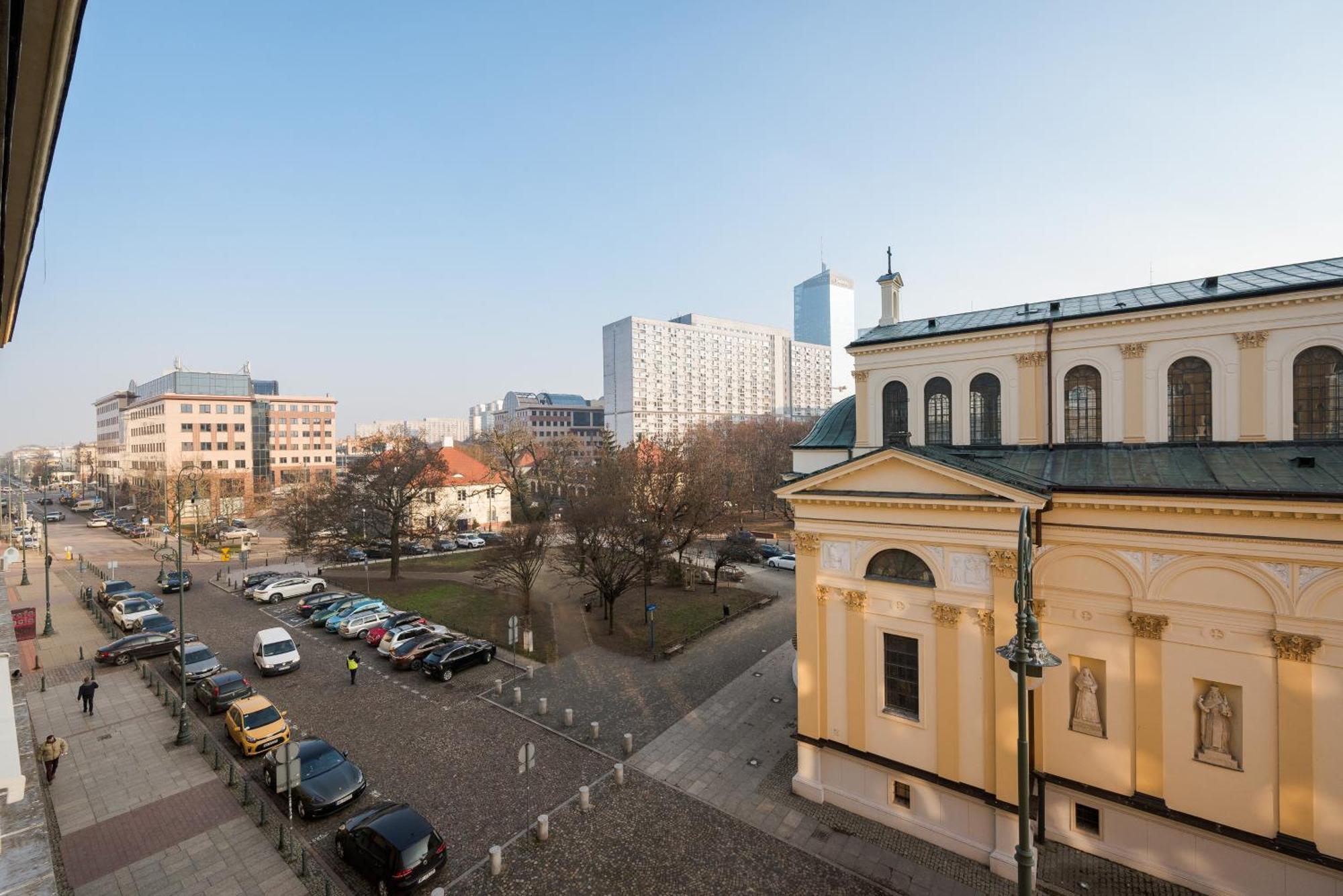 Elektoralna Charming * Warsaw