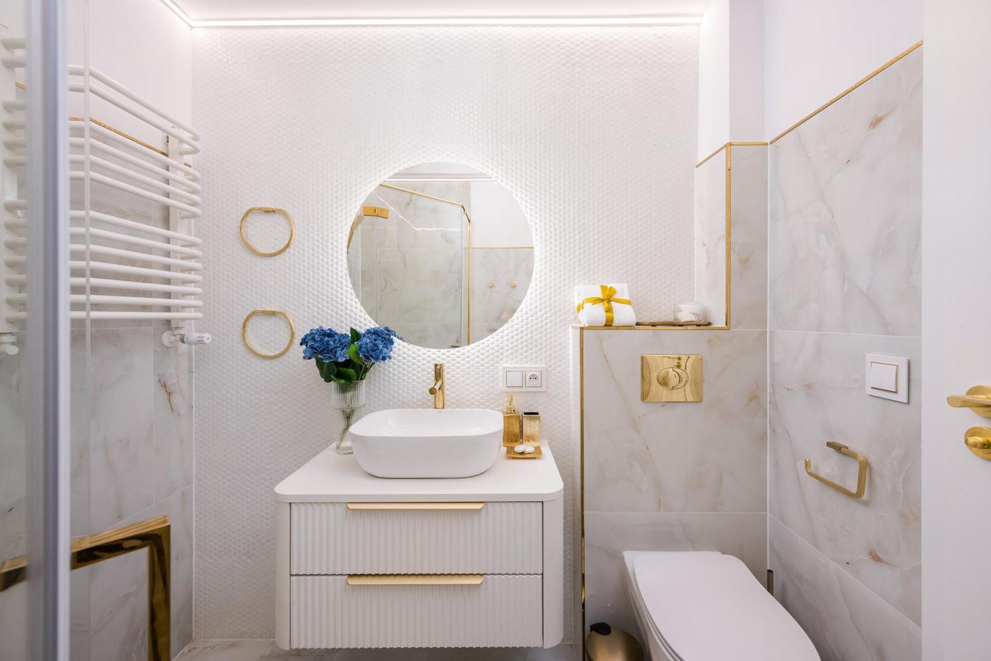 Grand 5min From Station With A Balcony& Air Conditioning Warsaw