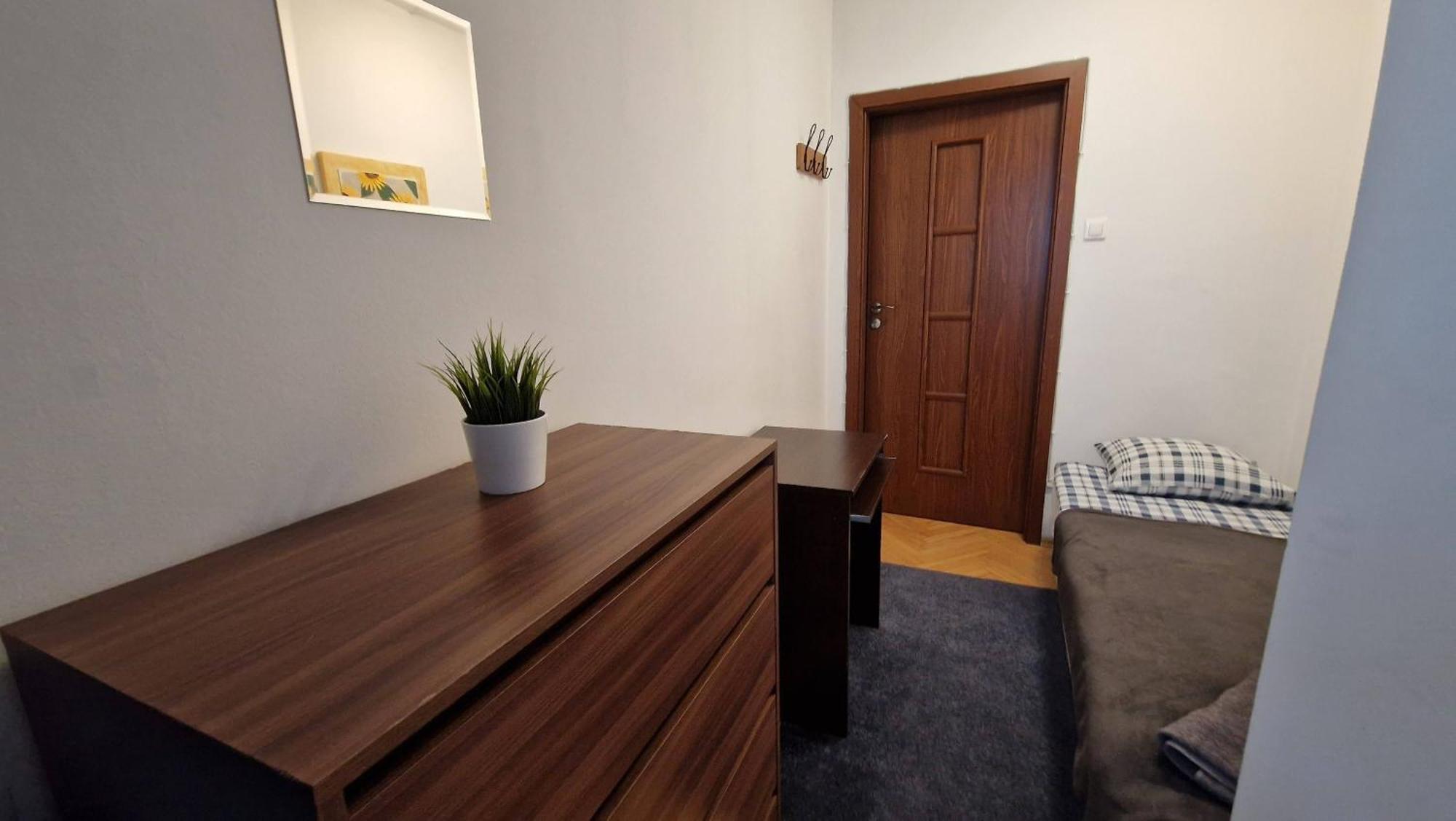 Nhà trọ Niebieski Meander Blisko Metra Warsaw