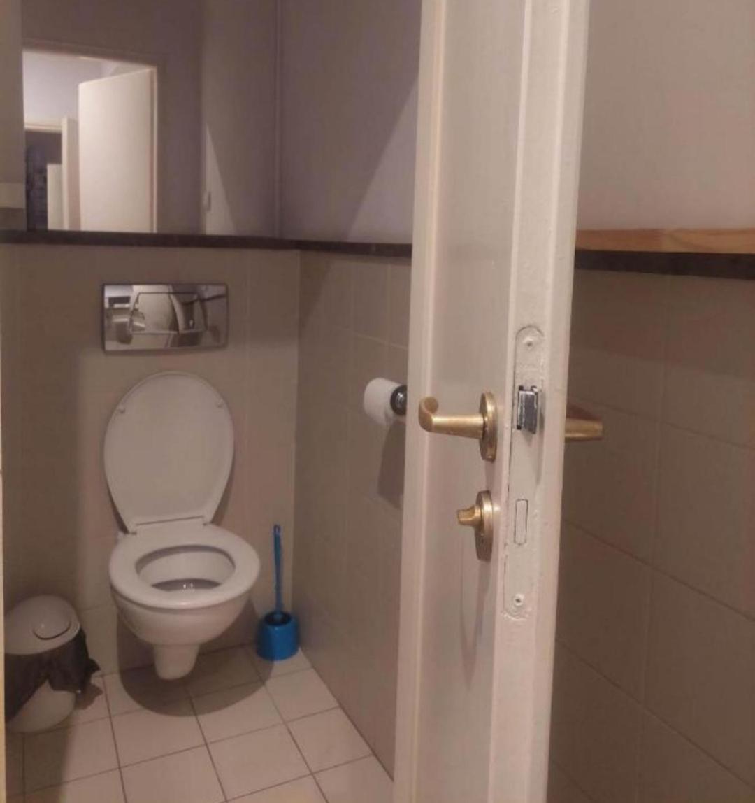 Centrum Artlwowska Guest house *
