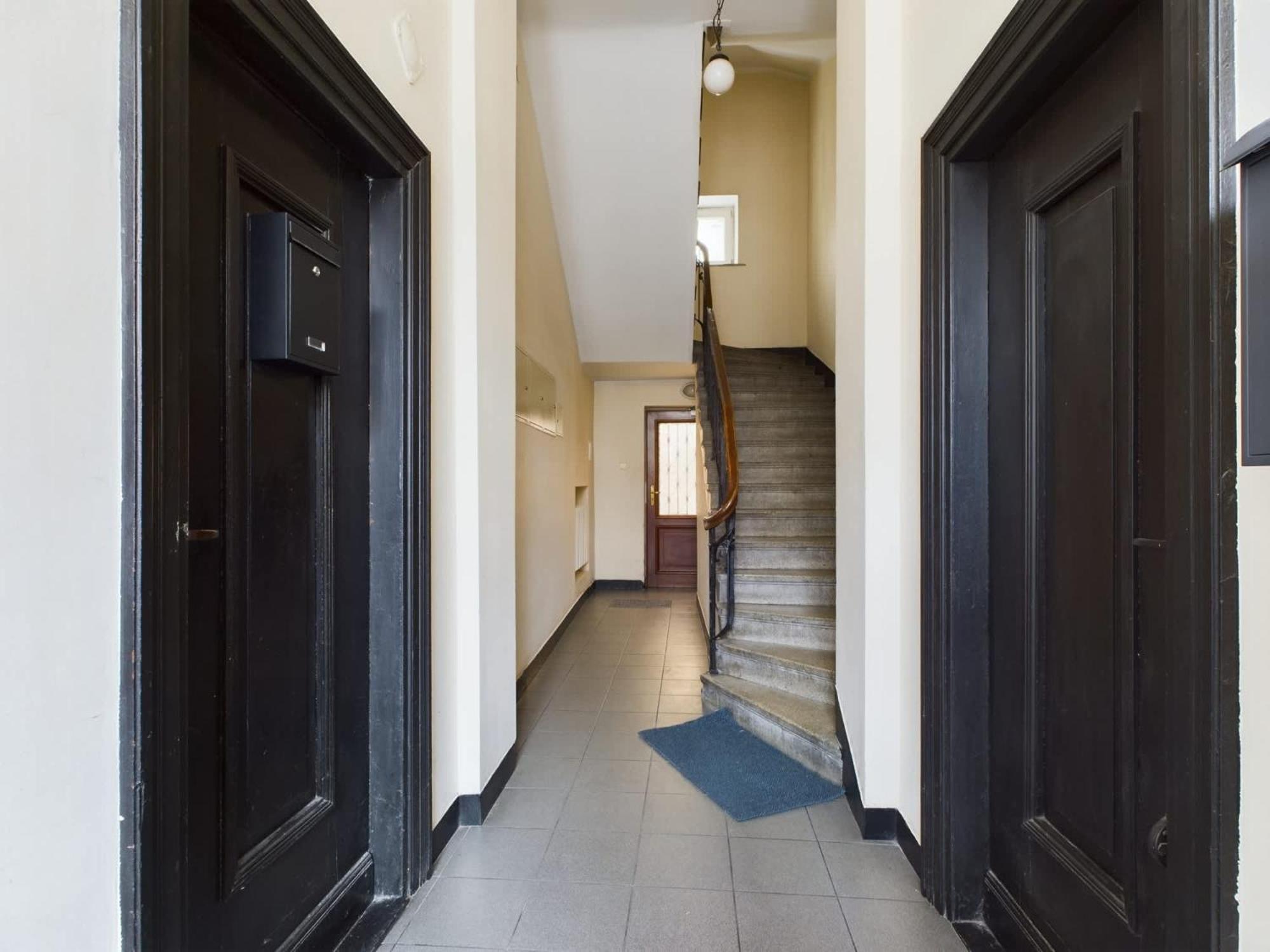 Cozy In Krakowskie Przedmiescie Near Old Town By Renters Apartment *