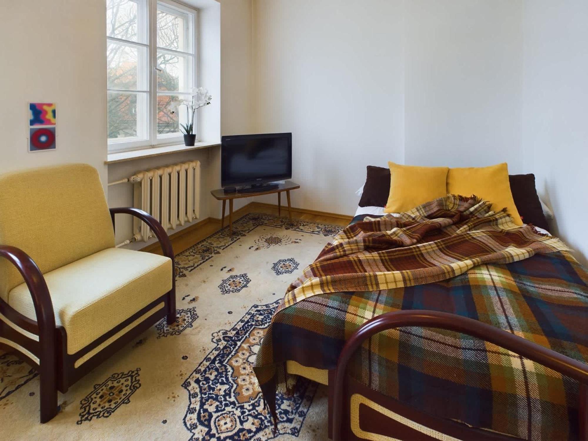 Cozy In Krakowskie Przedmiescie Near Old Town By Renters Warsaw