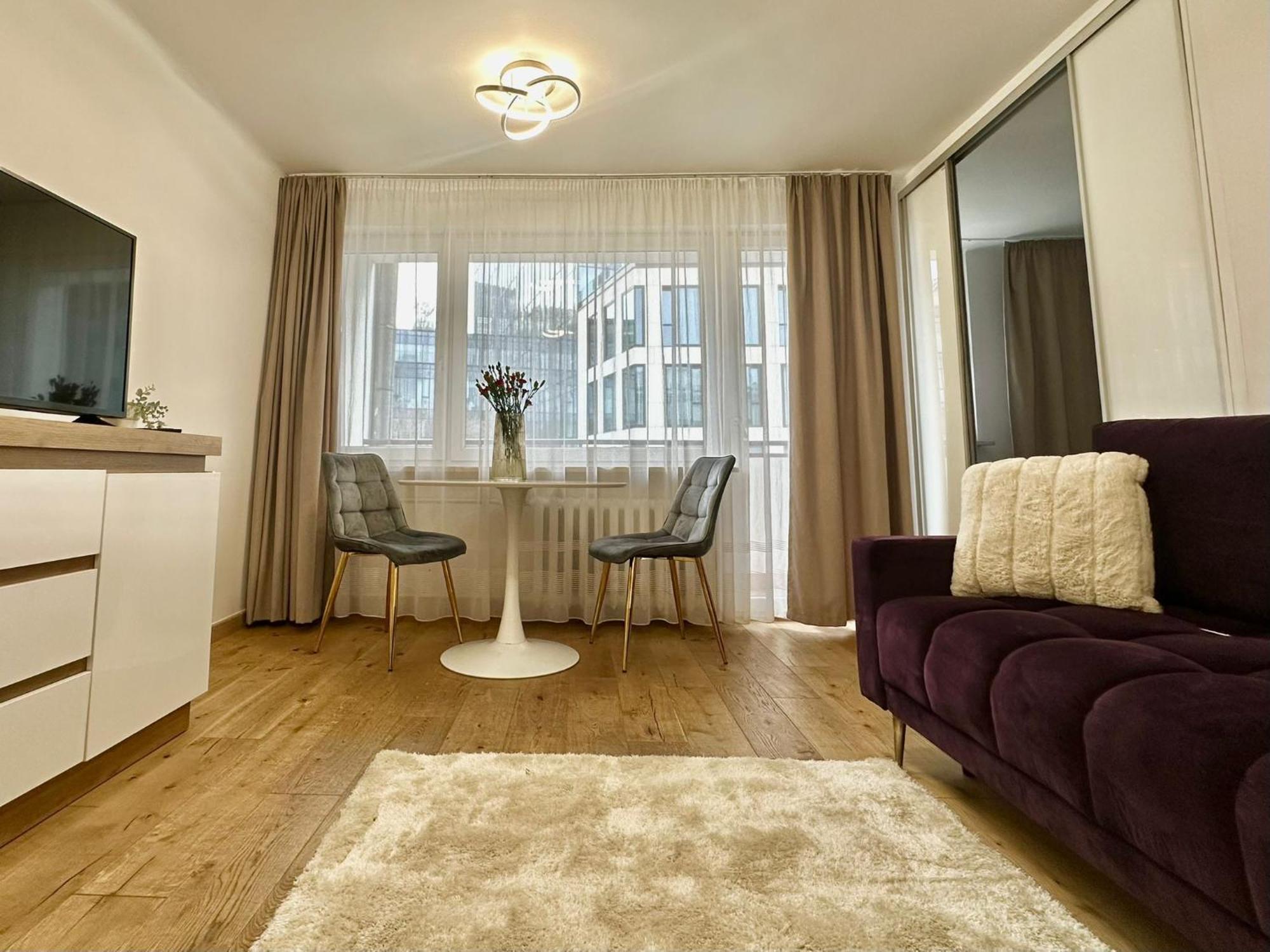 Chmielna 106 - Free Parking - Duzy Balkon Warsaw