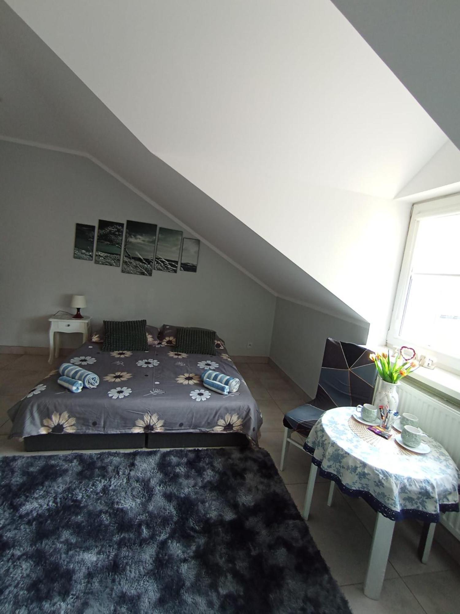 Niyaz Apartment *