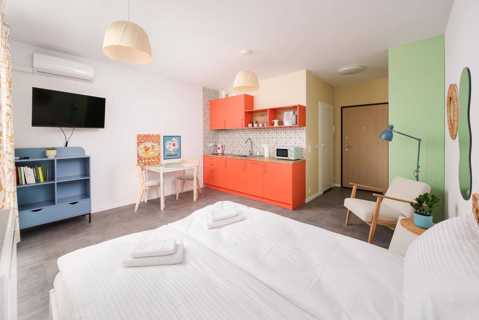 Apartment 200m From Alk Warsaw